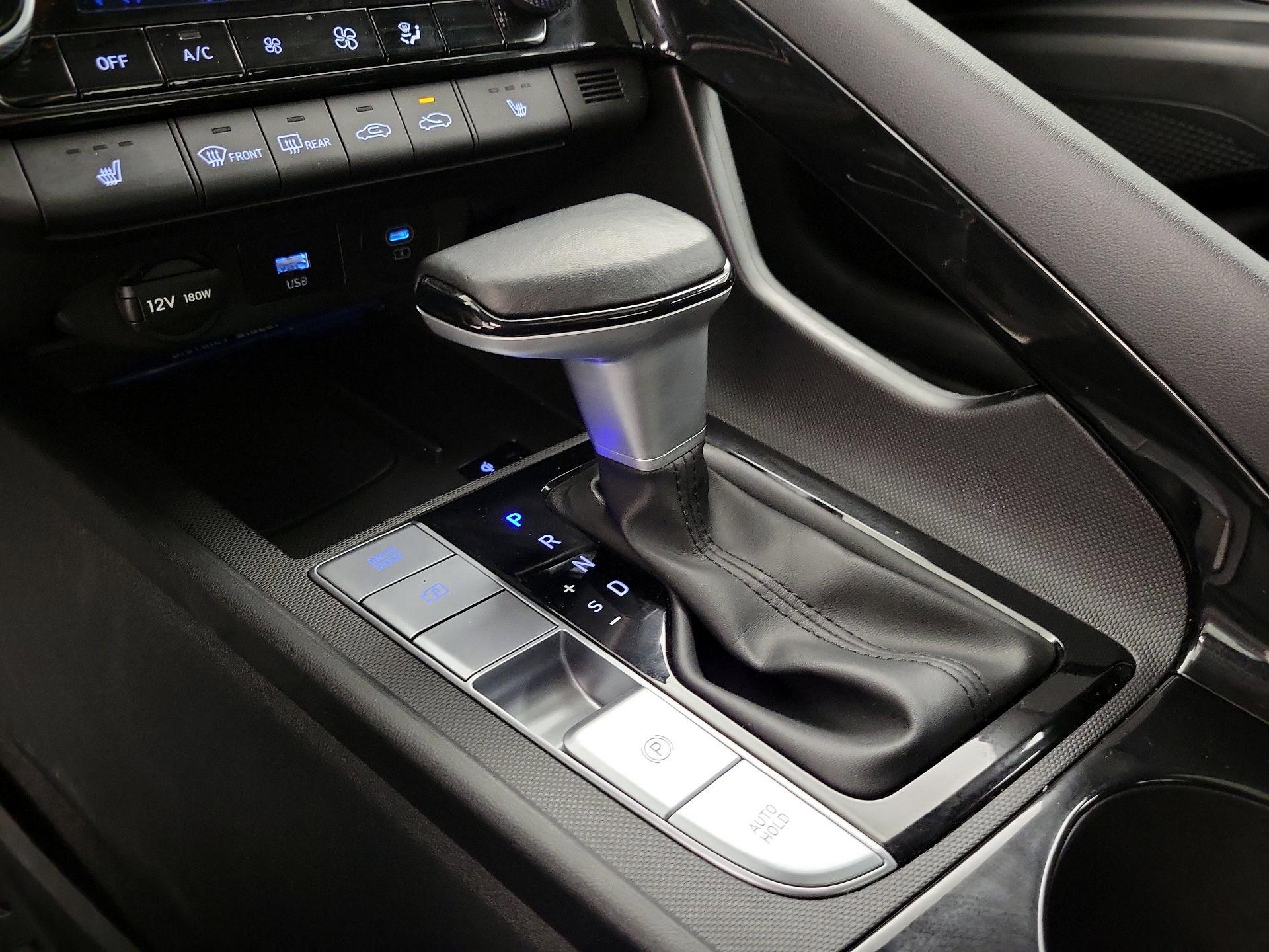 Thumbnail: 2024 Hyundai Elantra - 18
