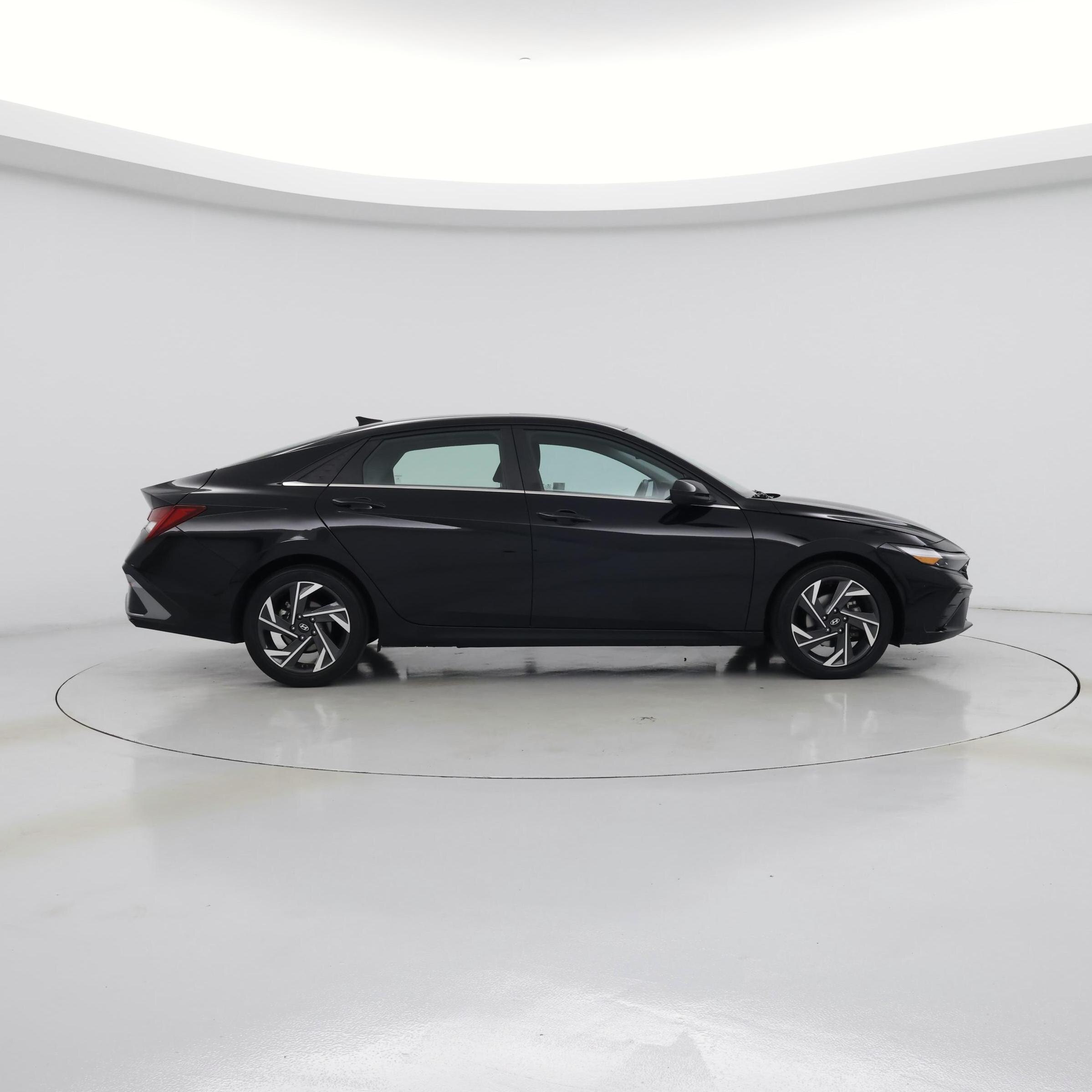 Thumbnail: 2024 Hyundai Elantra - 7