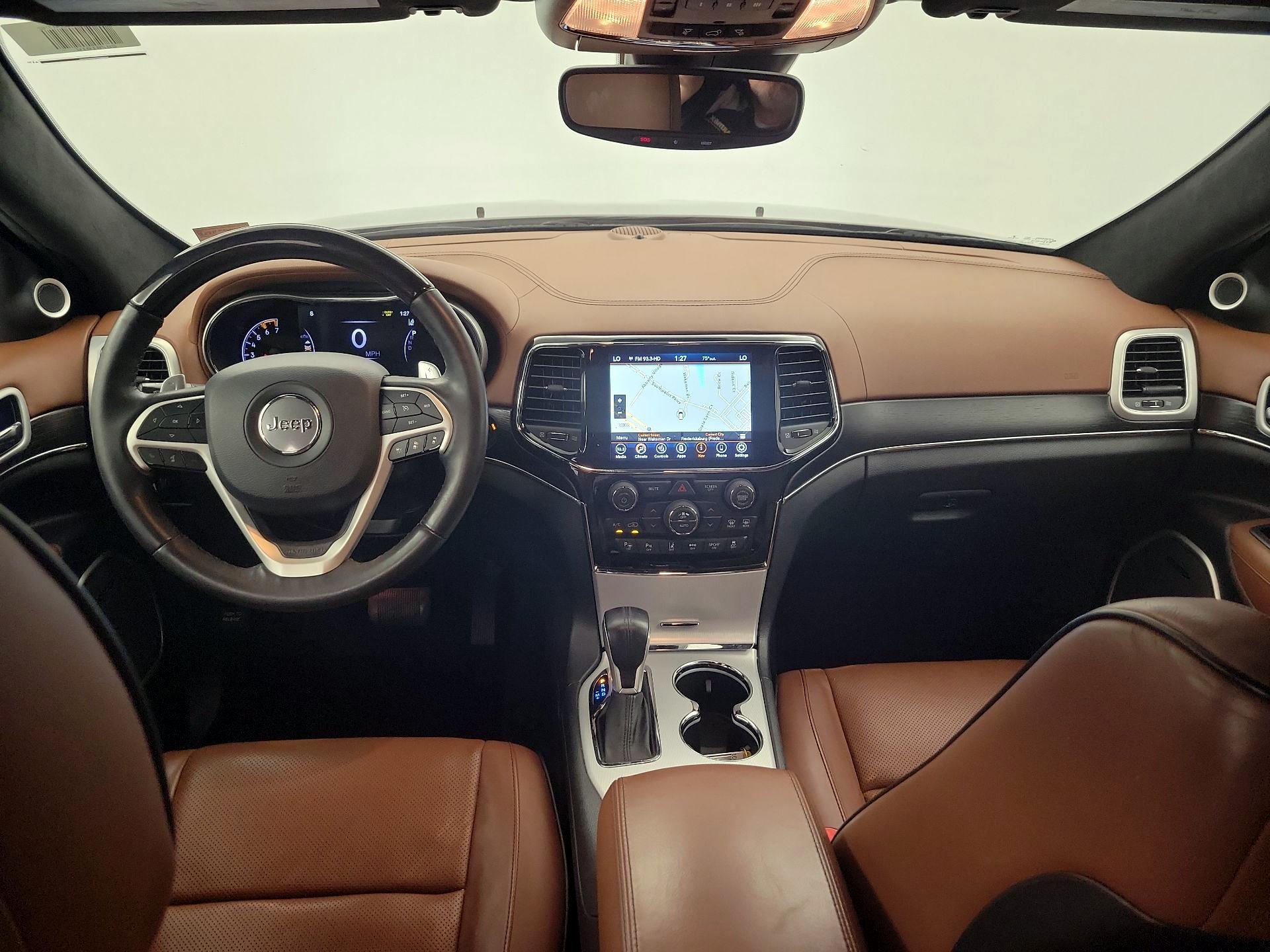 Thumbnail: 2020 Jeep Grand Cherokee - 9