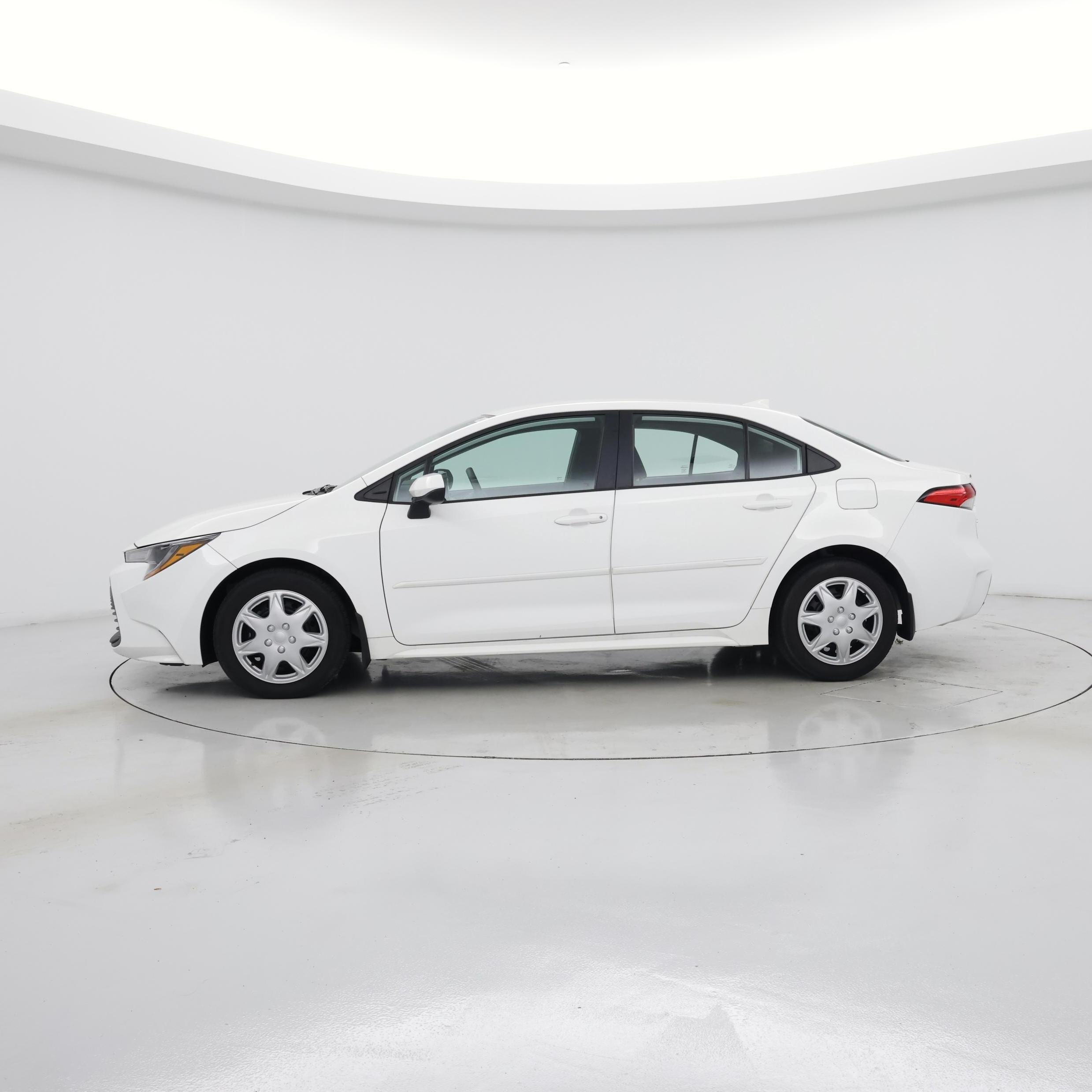Thumbnail: 2024 Toyota Corolla - 3
