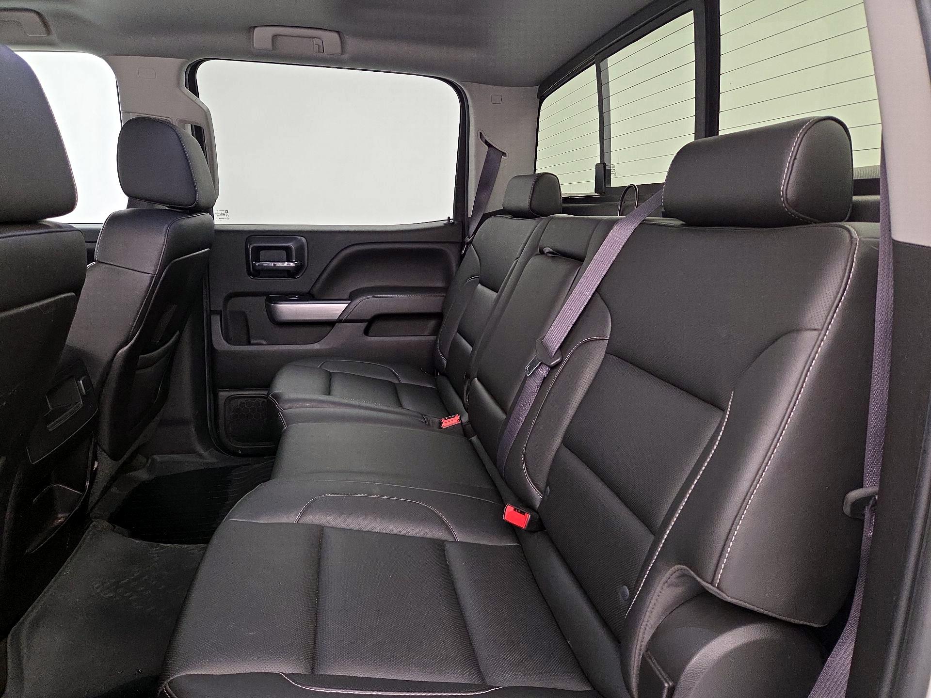 Thumbnail: 2015 Chevrolet Silverado 2500 - 20