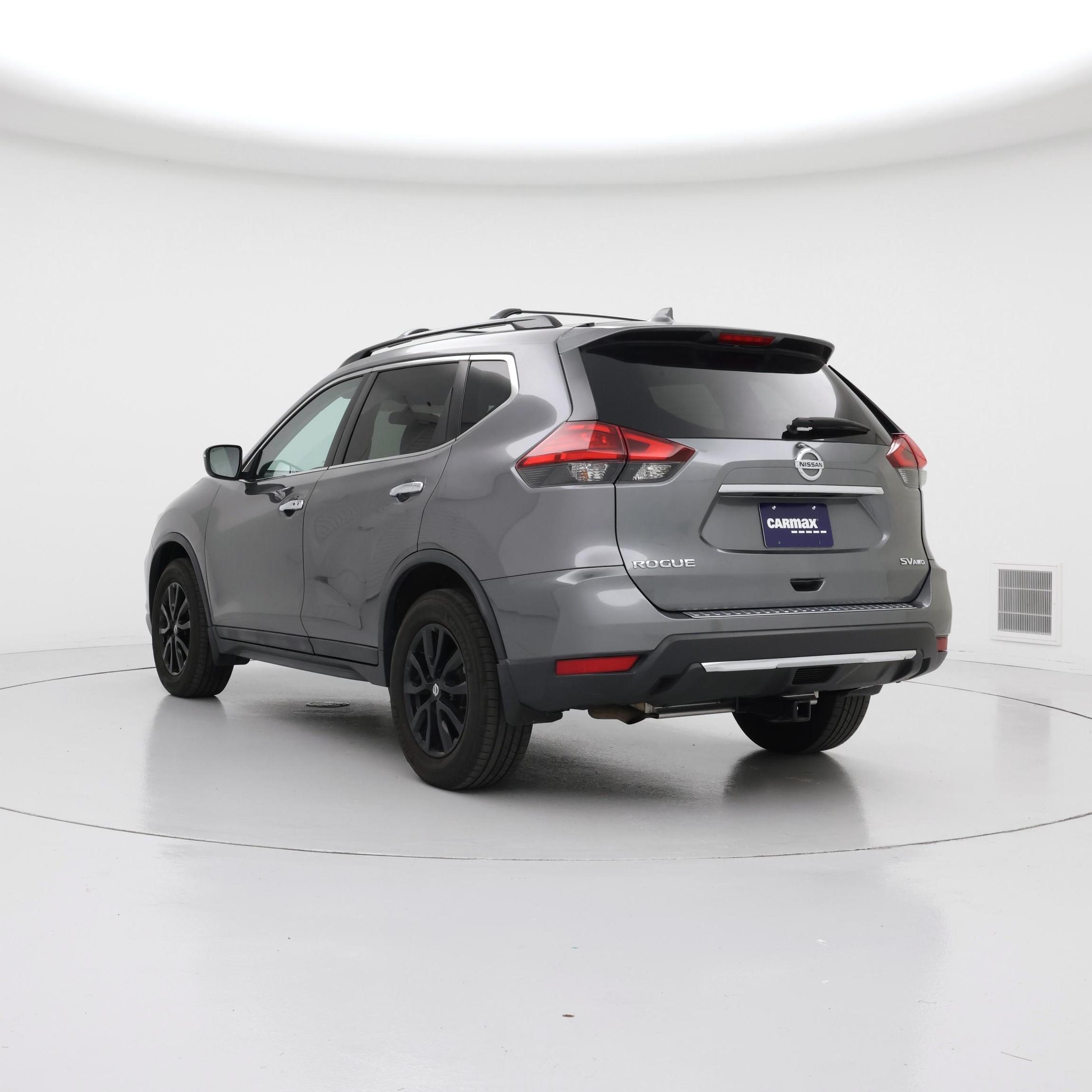 Thumbnail: 2017 Nissan Rogue - 2