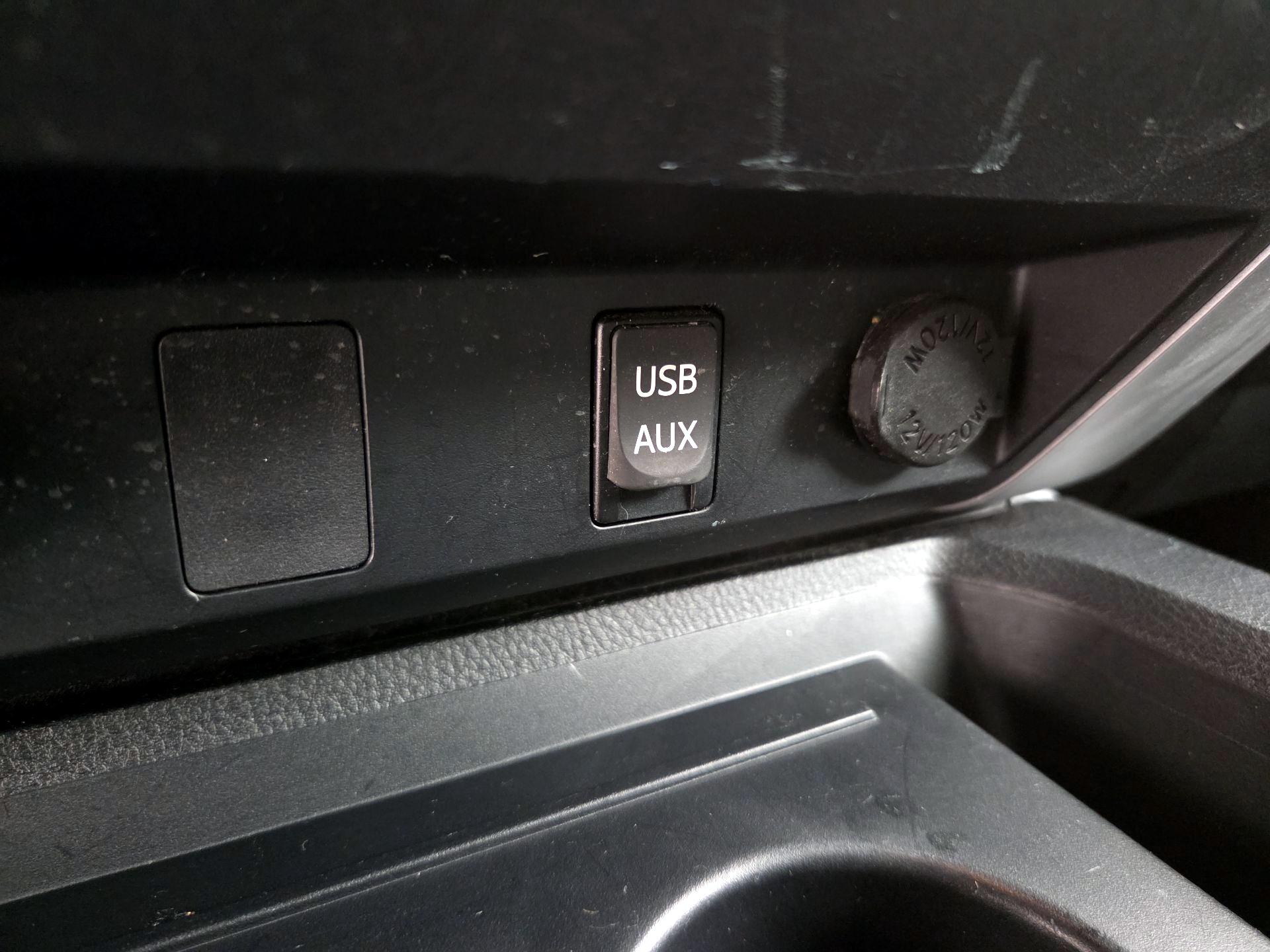 Thumbnail: 2014 Toyota Tundra - 18