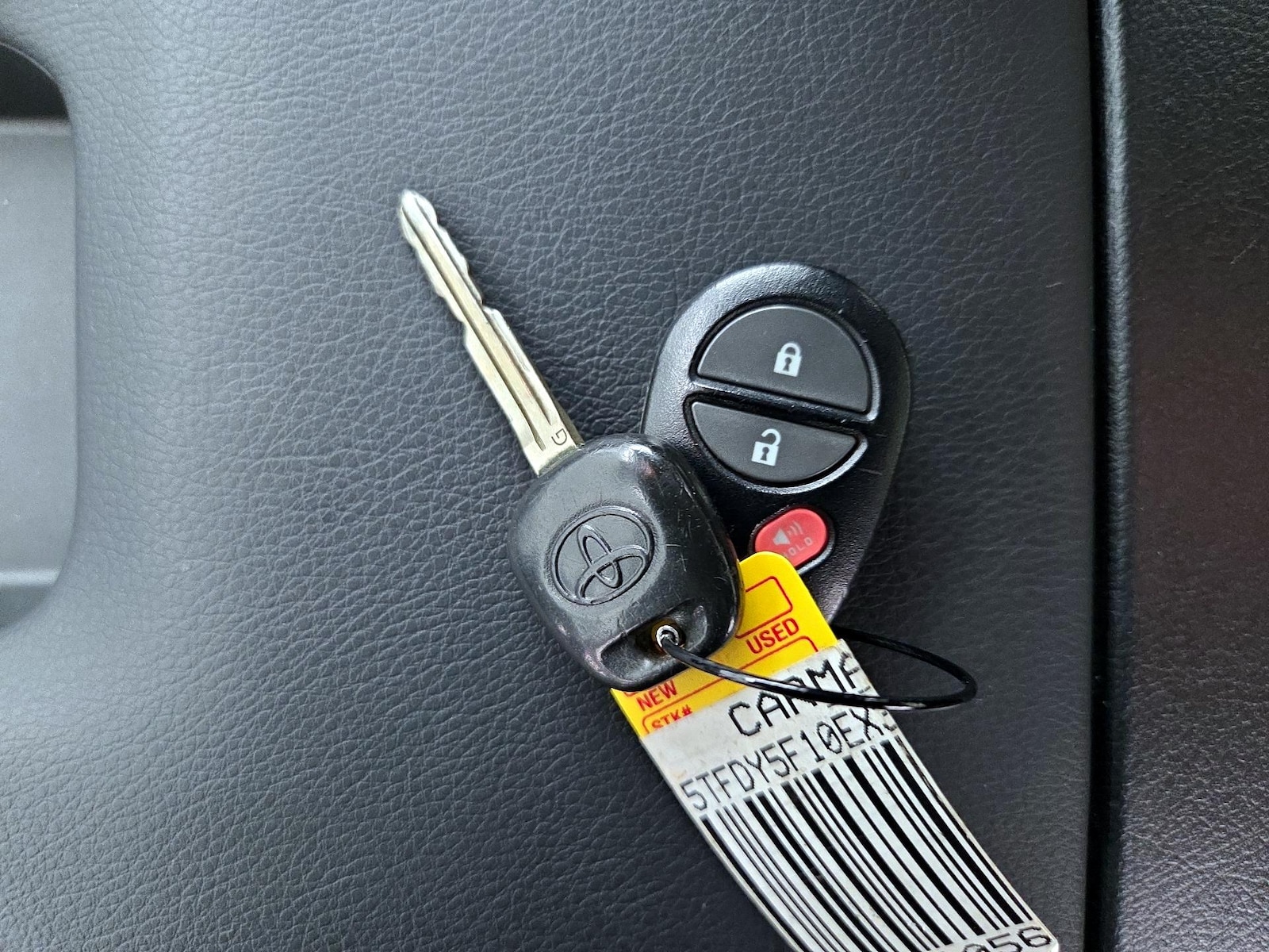 2014 Toyota Tundra SR5 - Photo 23