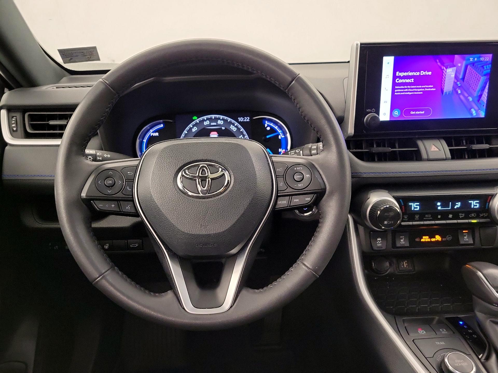 Thumbnail: 2024 Toyota RAV4 - 10