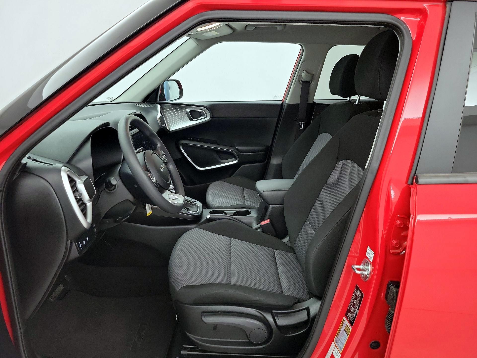 Thumbnail: 2023 Kia Soul - 11
