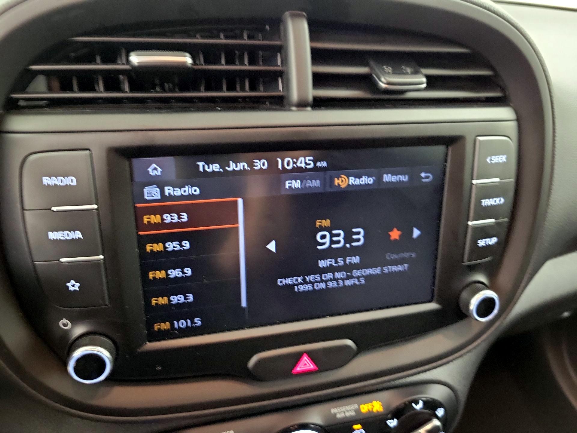 Thumbnail: 2023 Kia Soul - 15