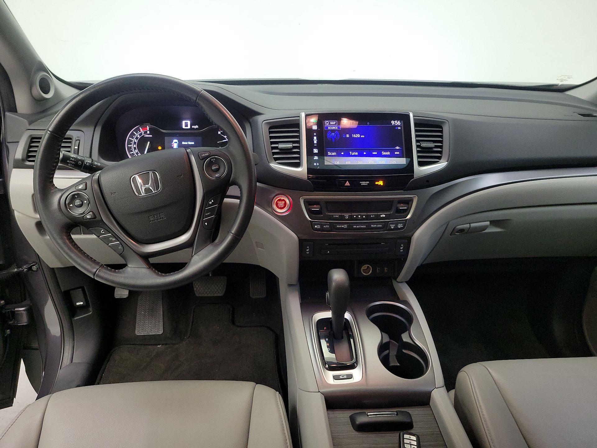 Thumbnail: 2016 Honda Pilot - 9