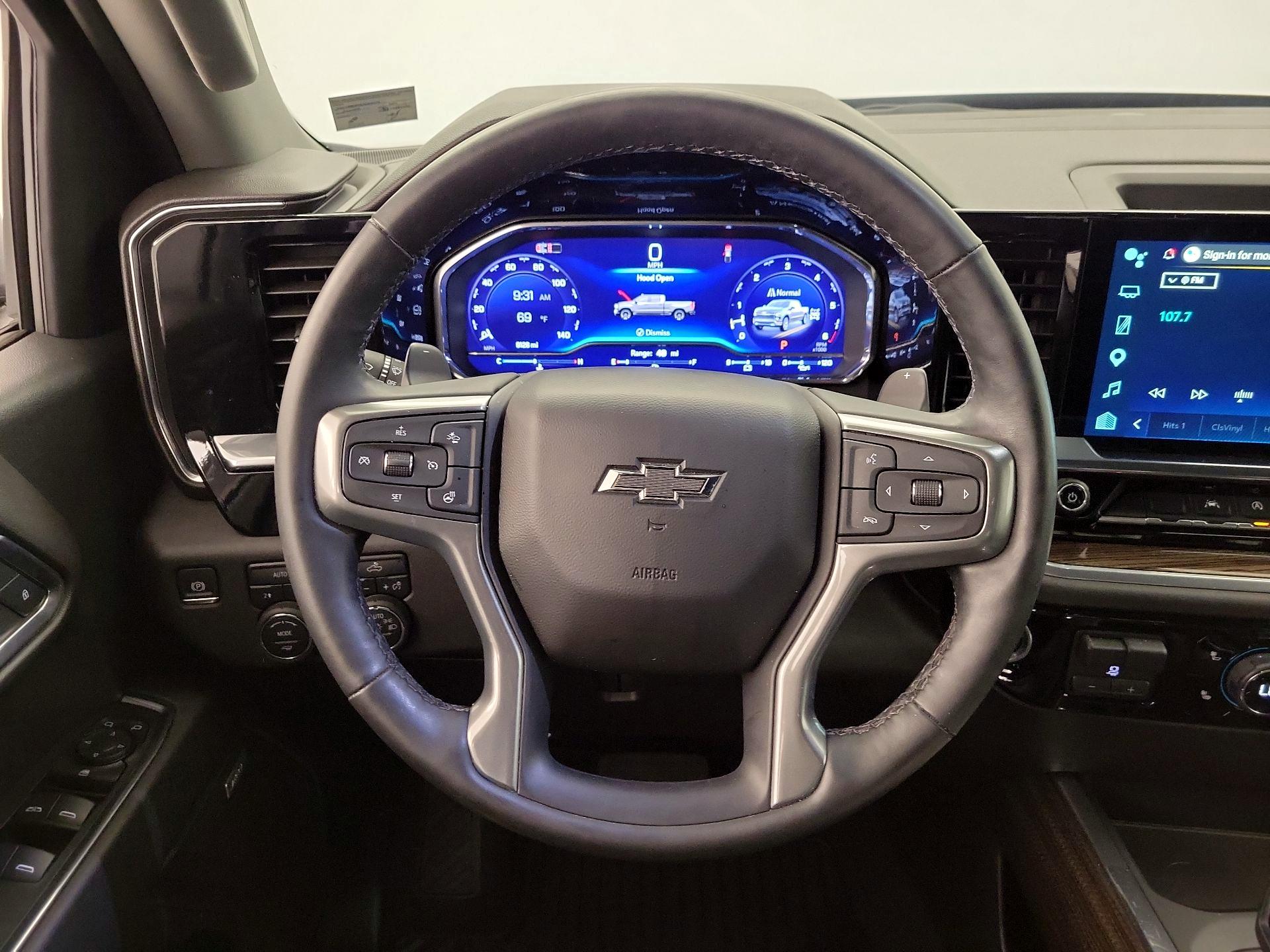 Thumbnail: 2024 Chevrolet Silverado 1500 - 10