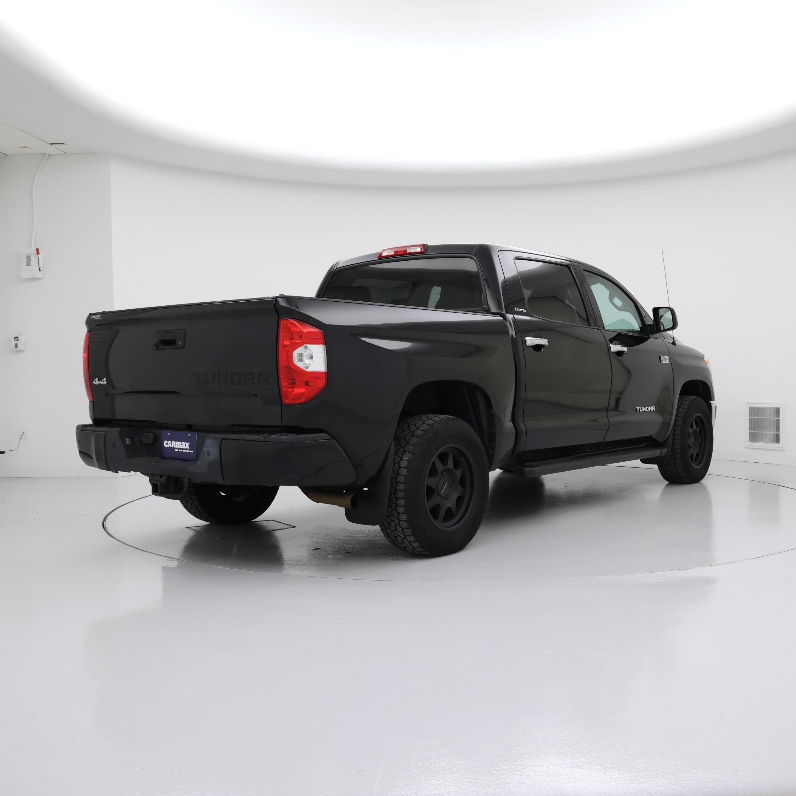 Thumbnail: 2019 Toyota Tundra - 8