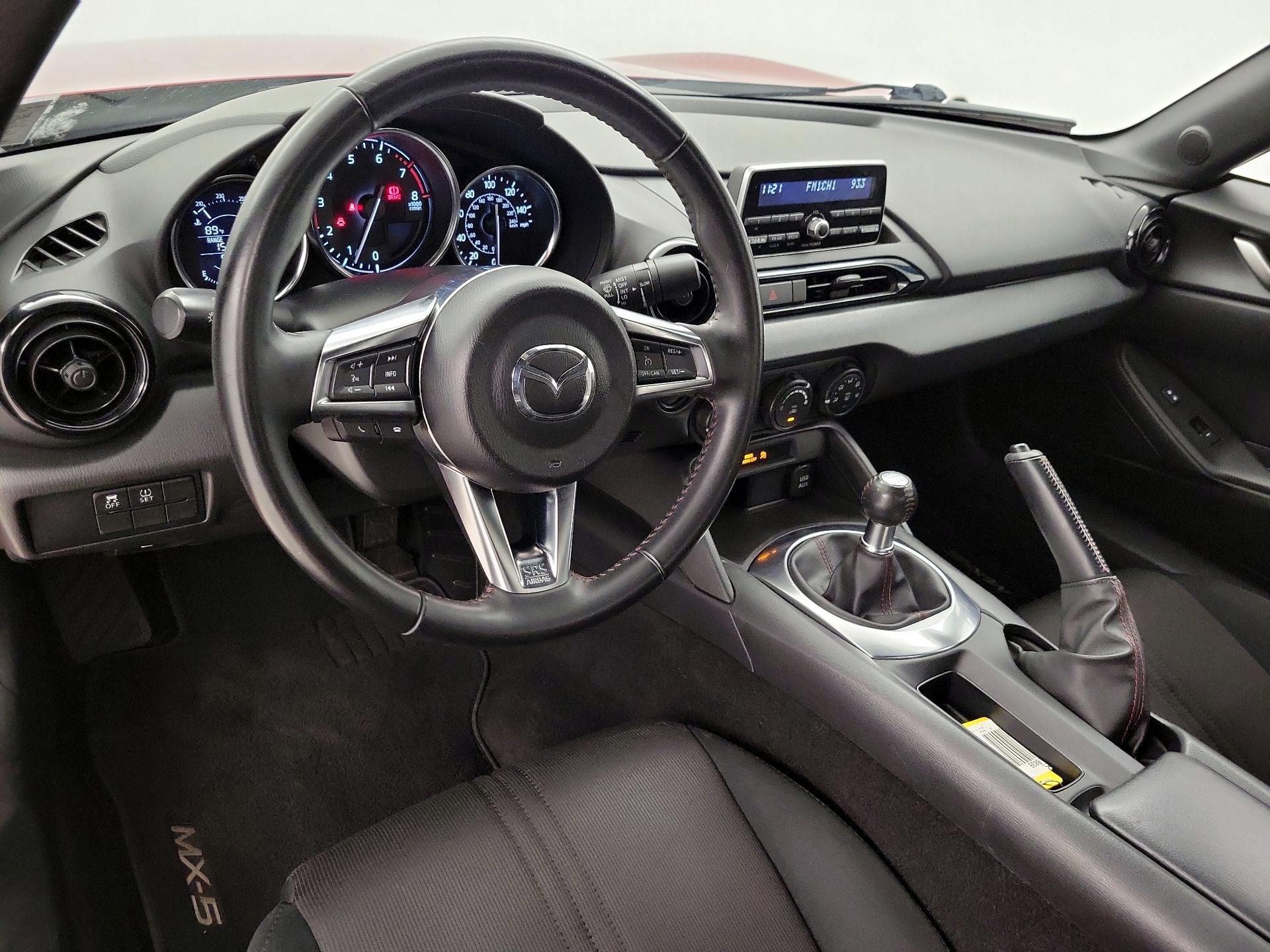 Thumbnail: 2016 Mazda MX-5 Miata - 9