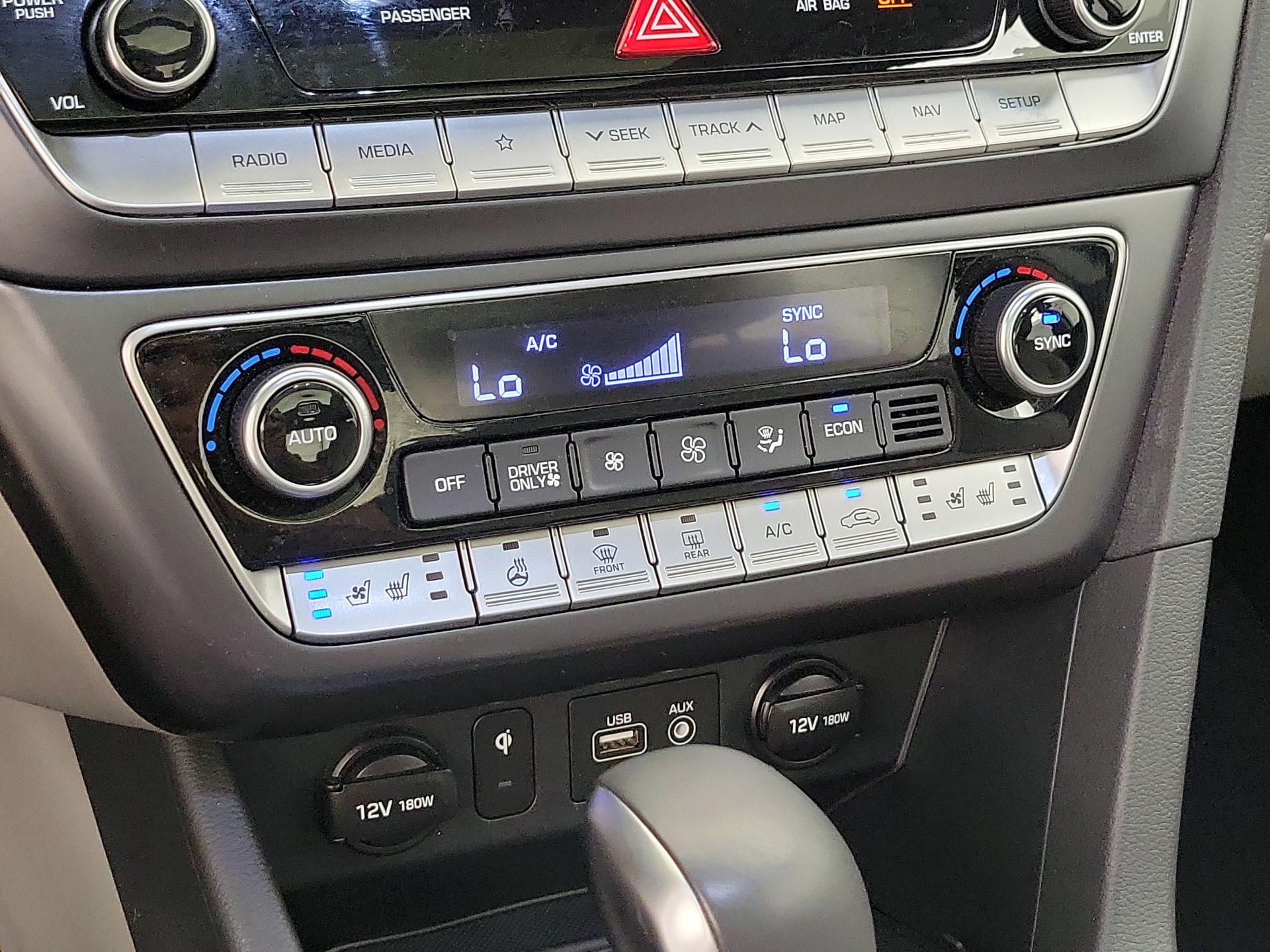 Thumbnail: 2018 Hyundai Sonata - 17