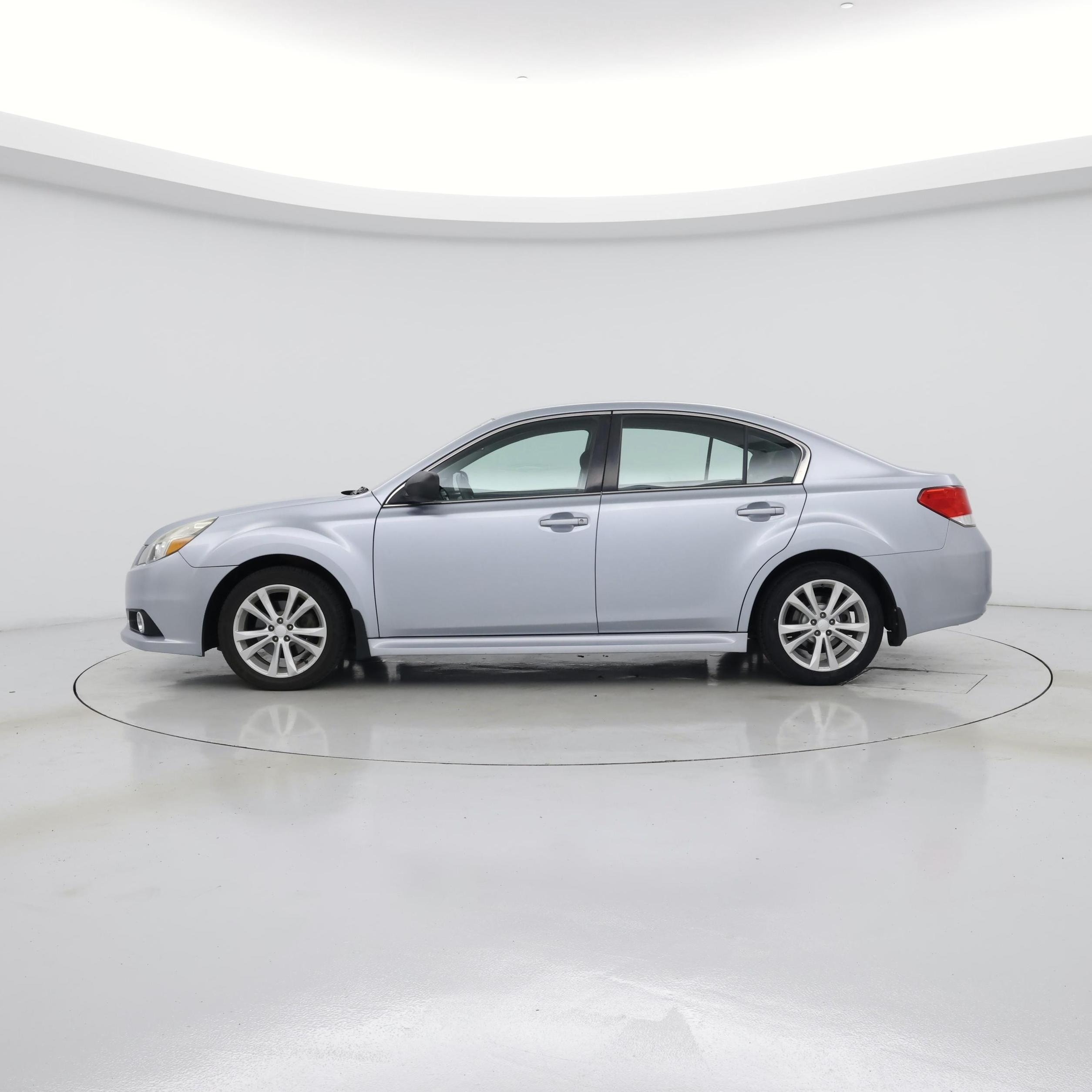 Thumbnail: 2014 Subaru Legacy - 3