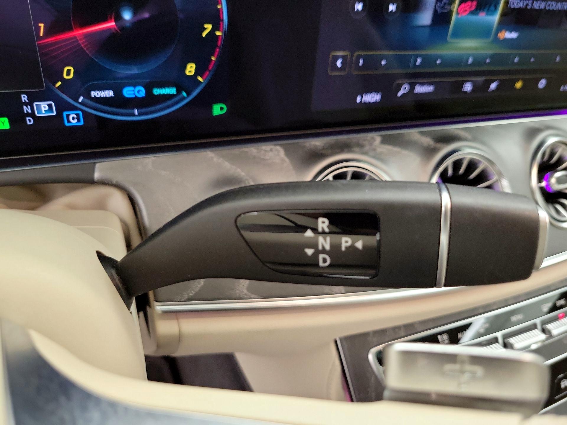 Thumbnail: 2021 Mercedes-Benz E-Class - 18