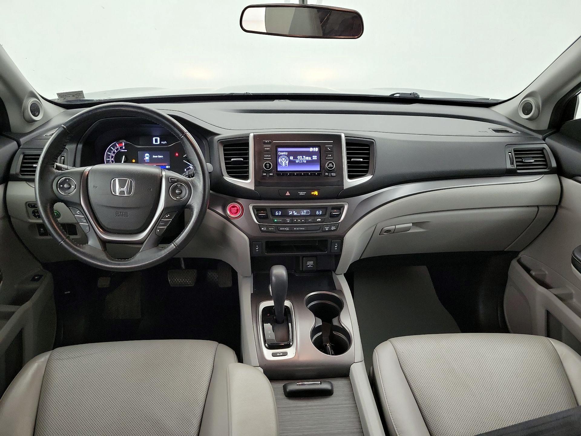 Thumbnail: 2017 Honda Ridgeline - 9