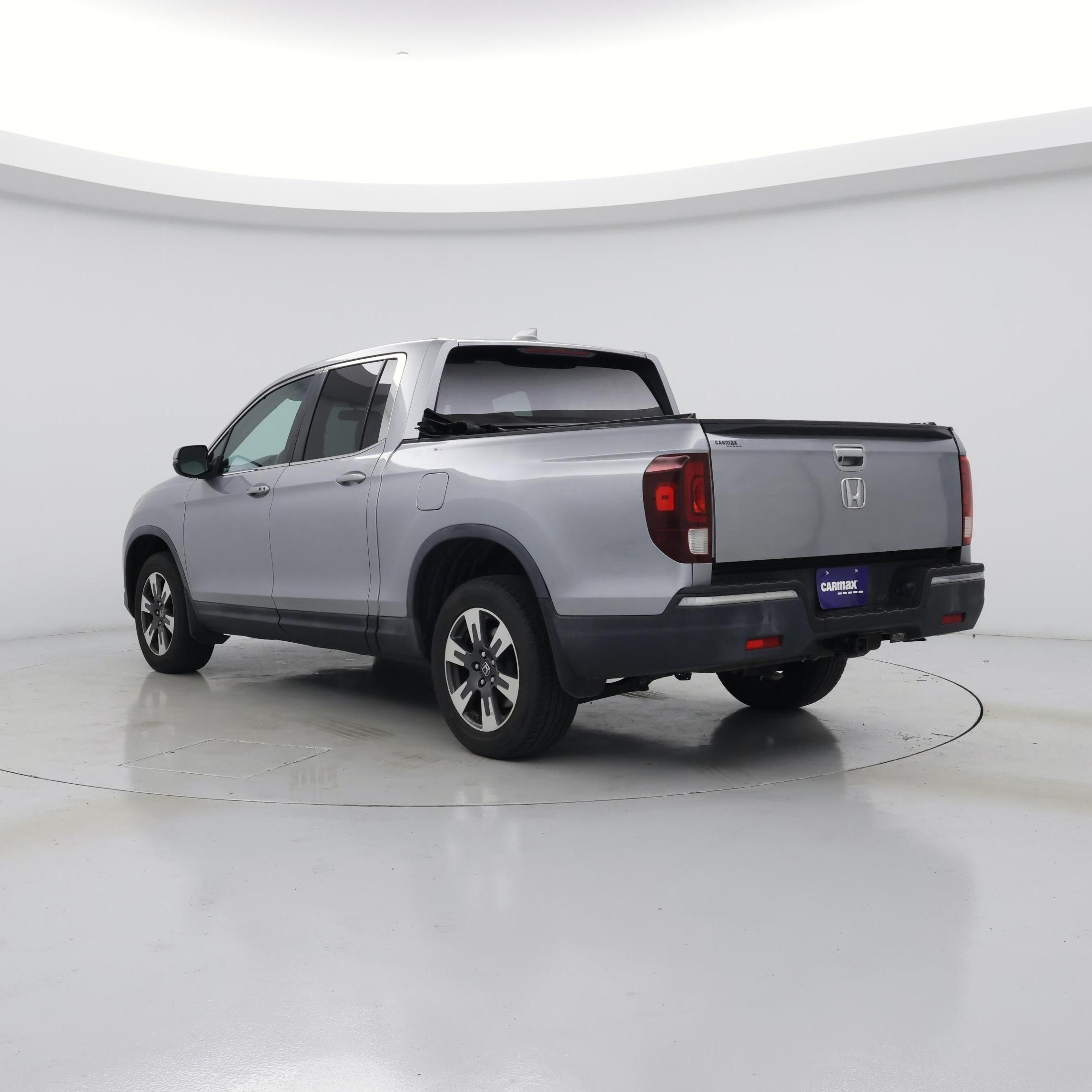Thumbnail: 2017 Honda Ridgeline - 2