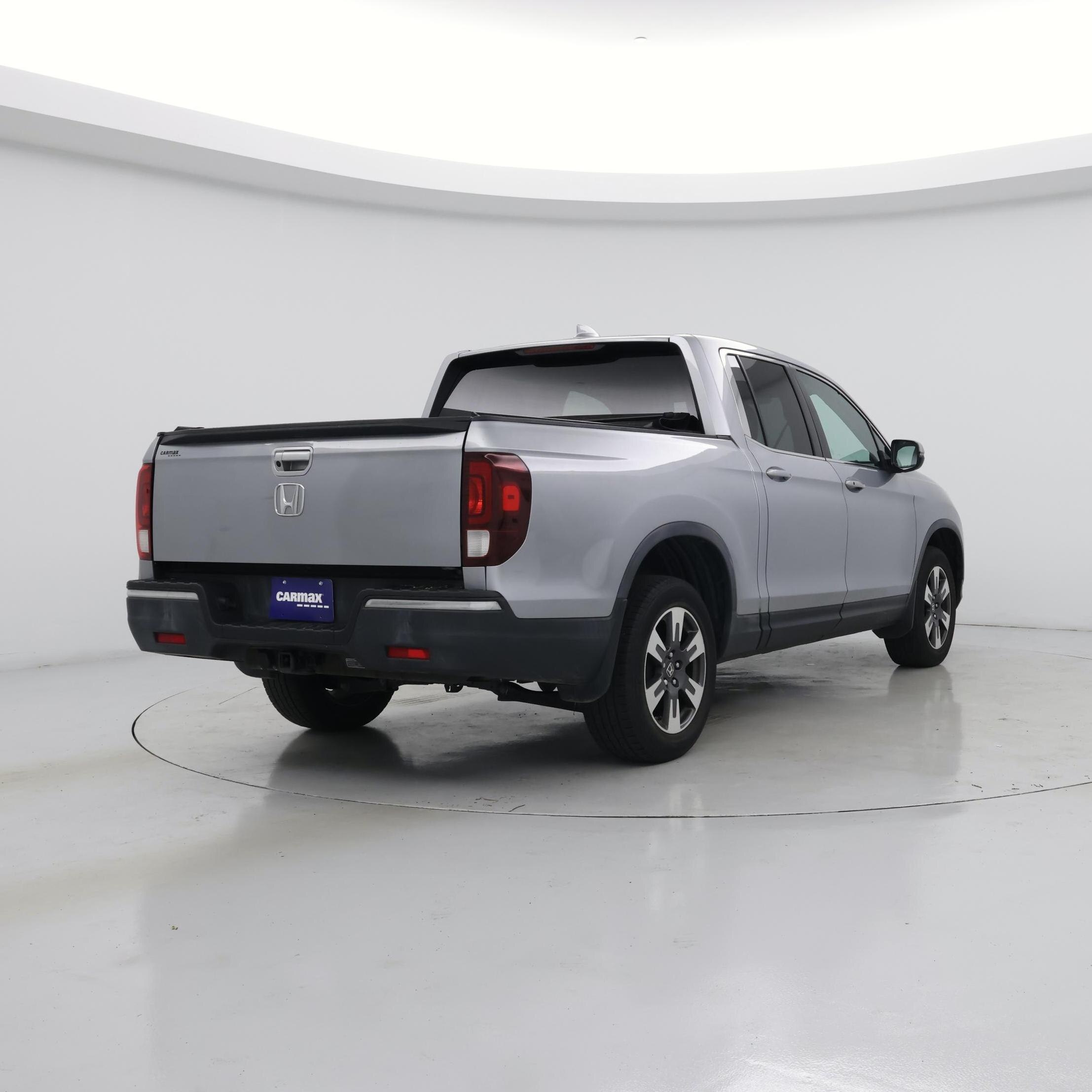 Thumbnail: 2017 Honda Ridgeline - 8