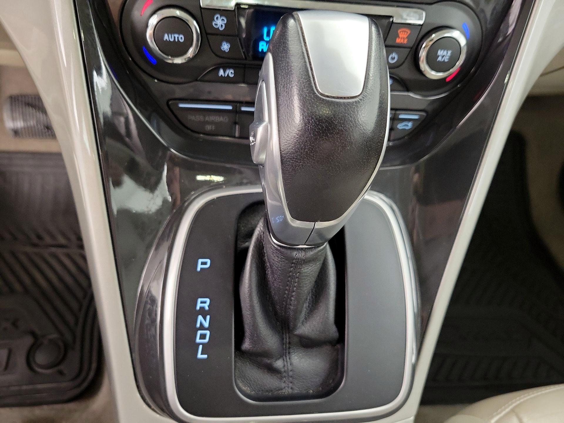 Thumbnail: 2014 Ford C-Max - 18