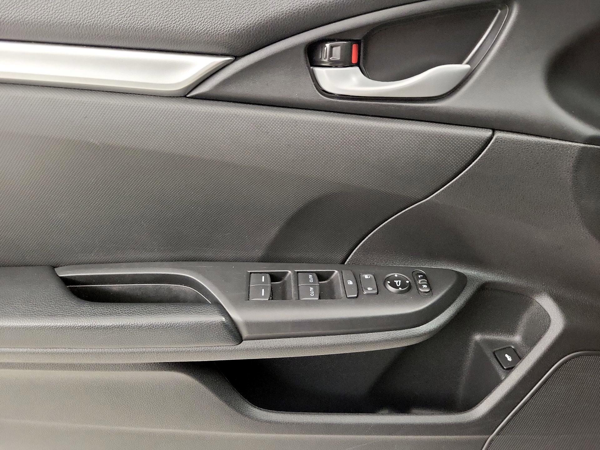 Thumbnail: 2020 Honda Civic - 12