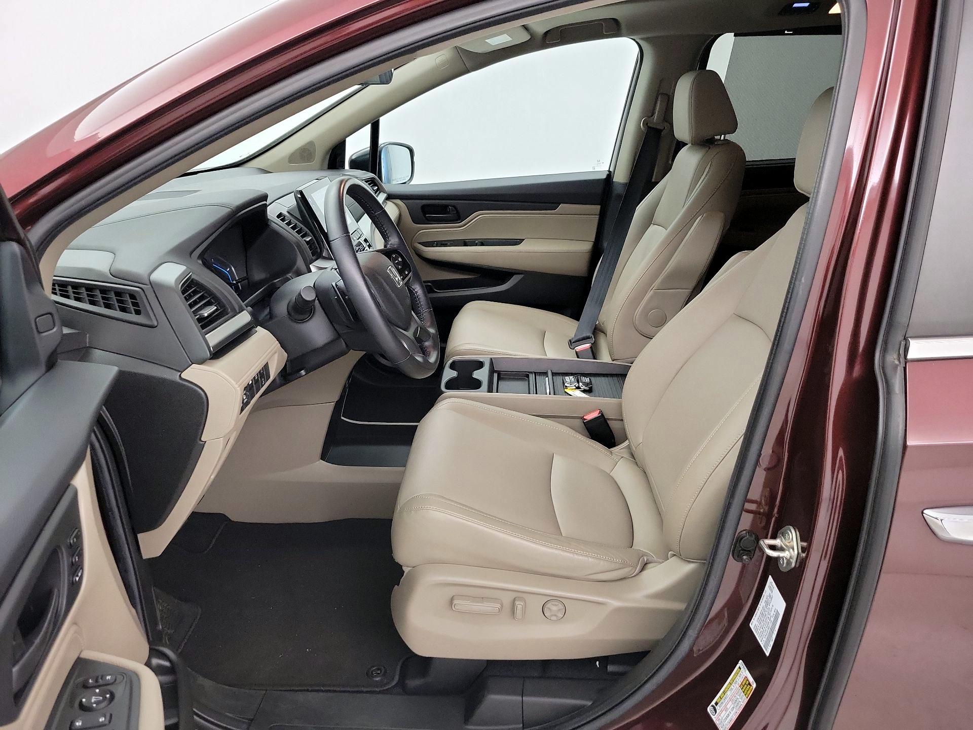 Thumbnail: 2019 Honda Odyssey - 11