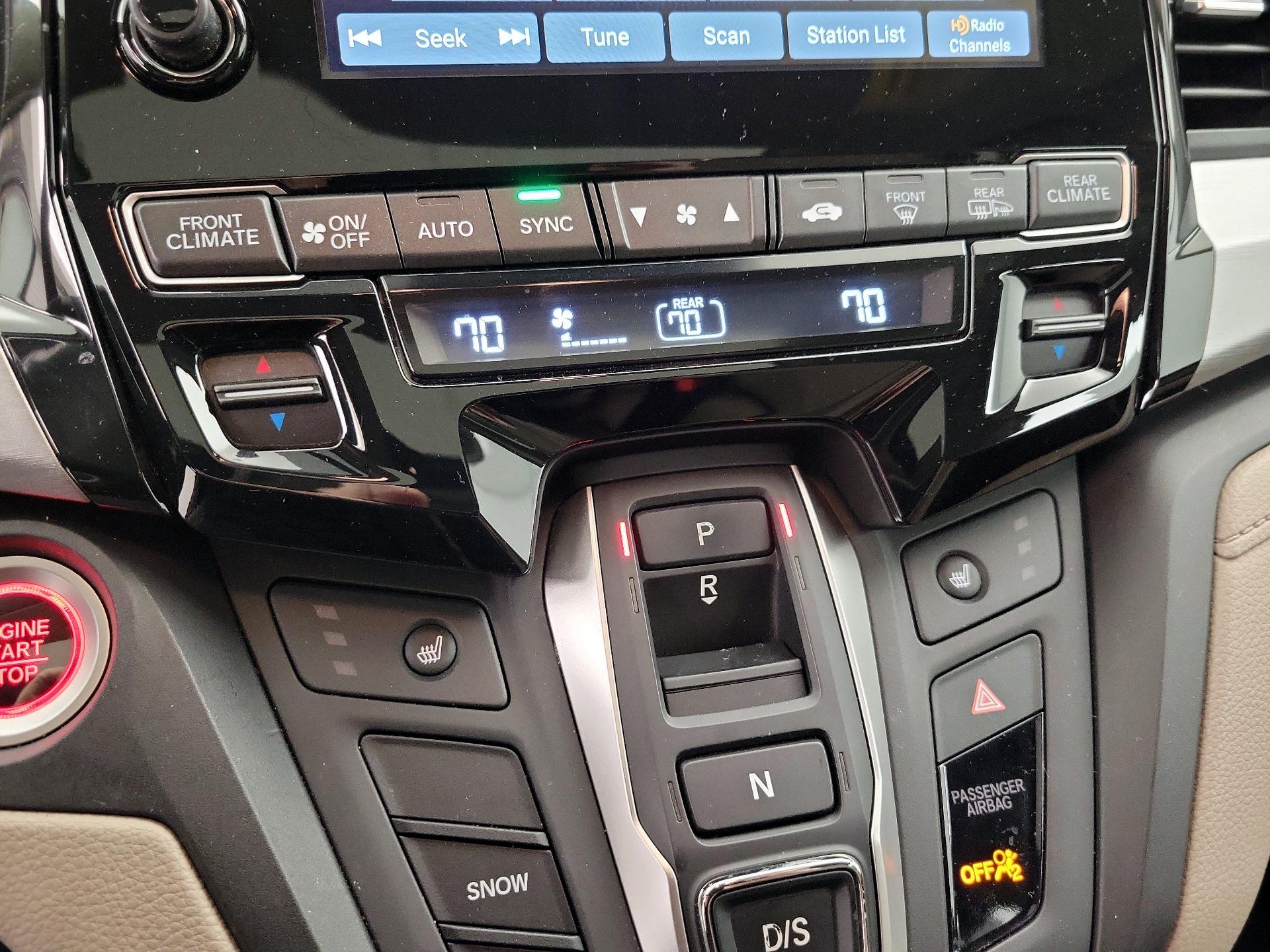 Thumbnail: 2019 Honda Odyssey - 16