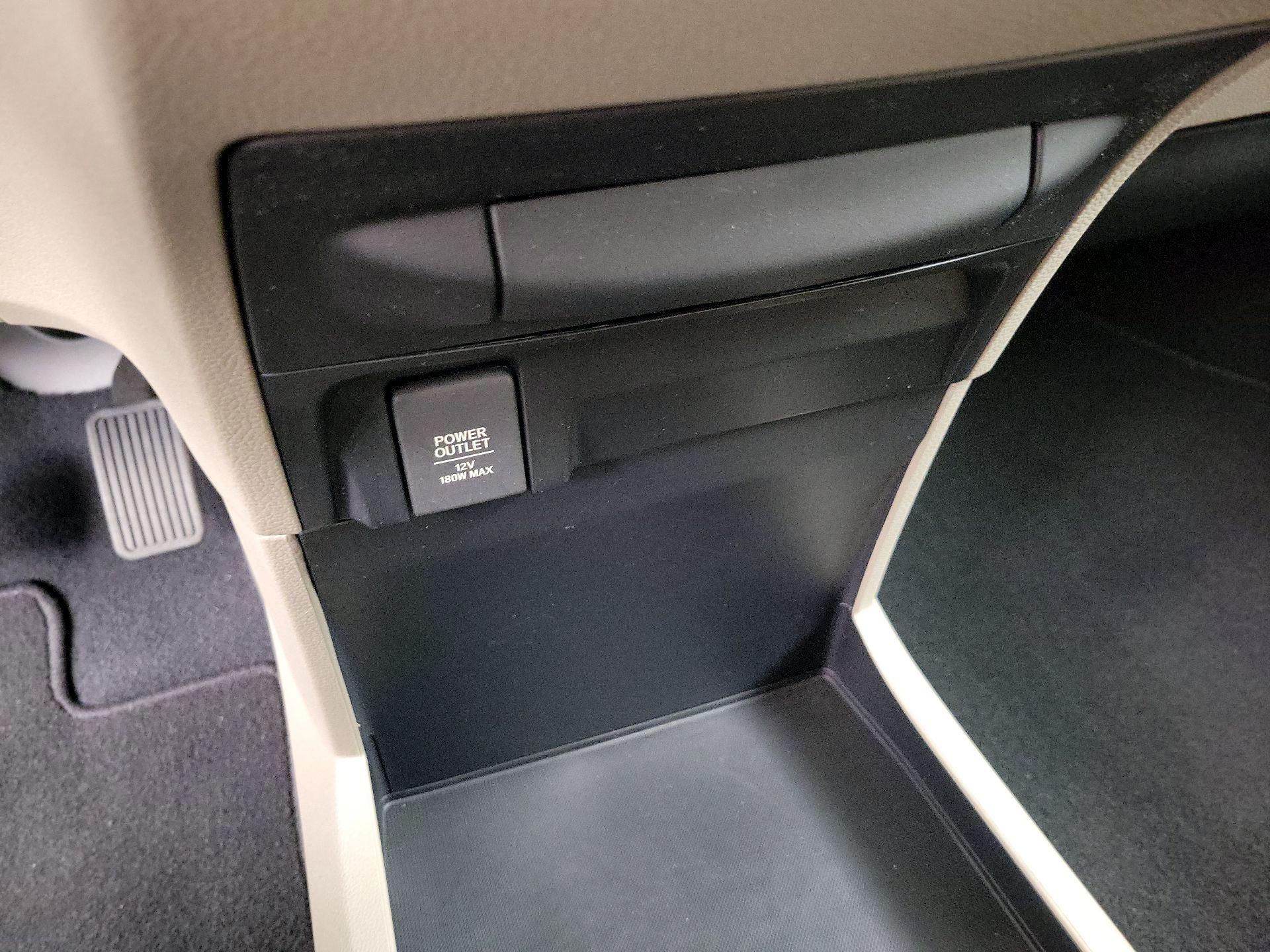 Thumbnail: 2019 Honda Odyssey - 18