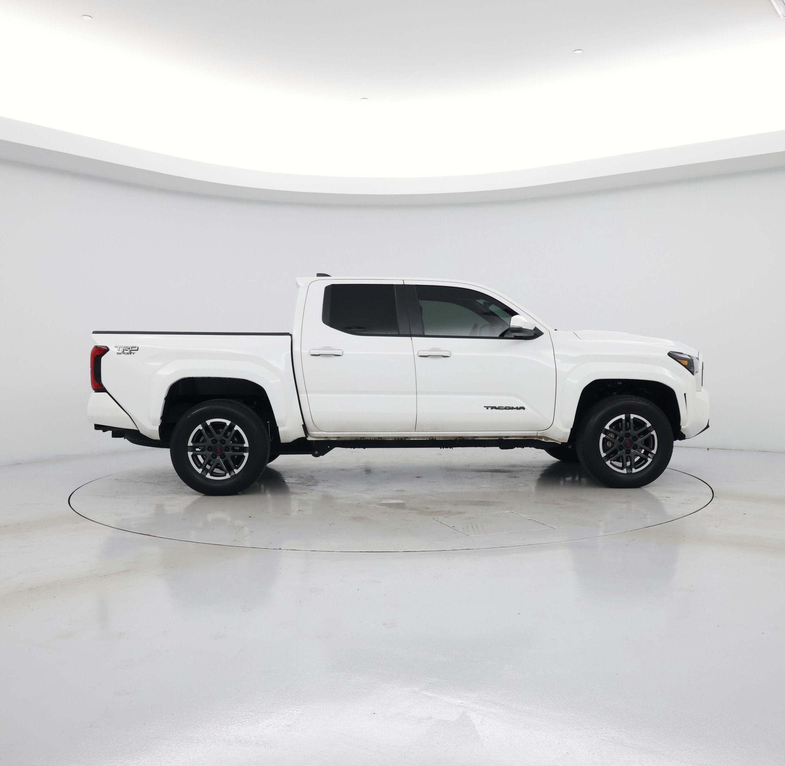 Thumbnail: 2024 Toyota Tacoma - 7