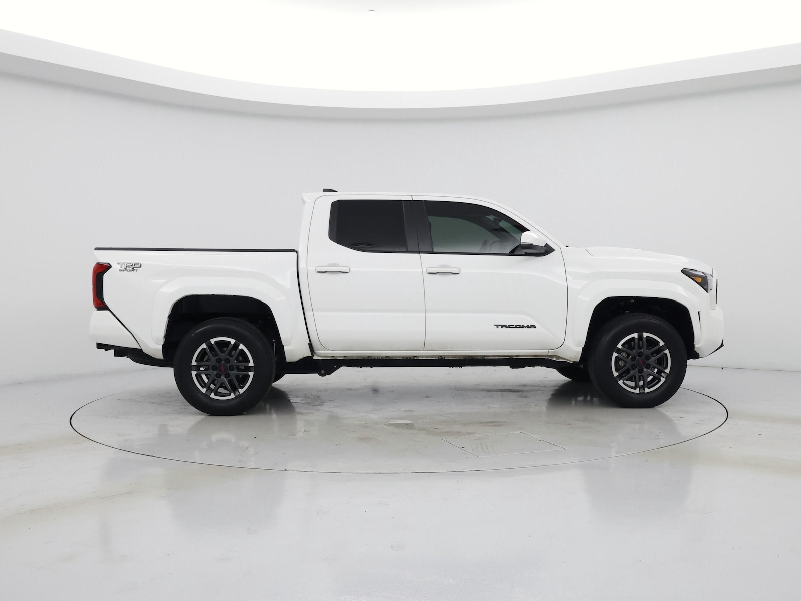 2024 Toyota Tacoma TRD Sport - Photo 8