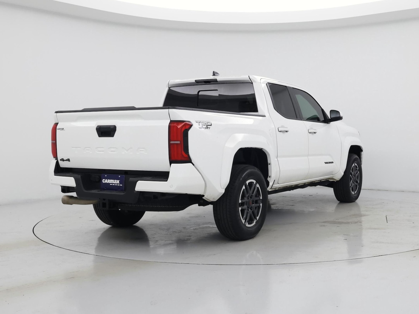 2024 Toyota Tacoma TRD Sport - Photo 9