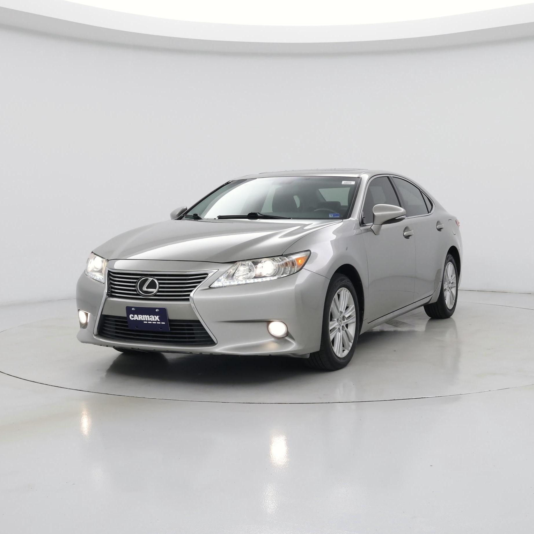 Thumbnail: 2015 Lexus ES - 4