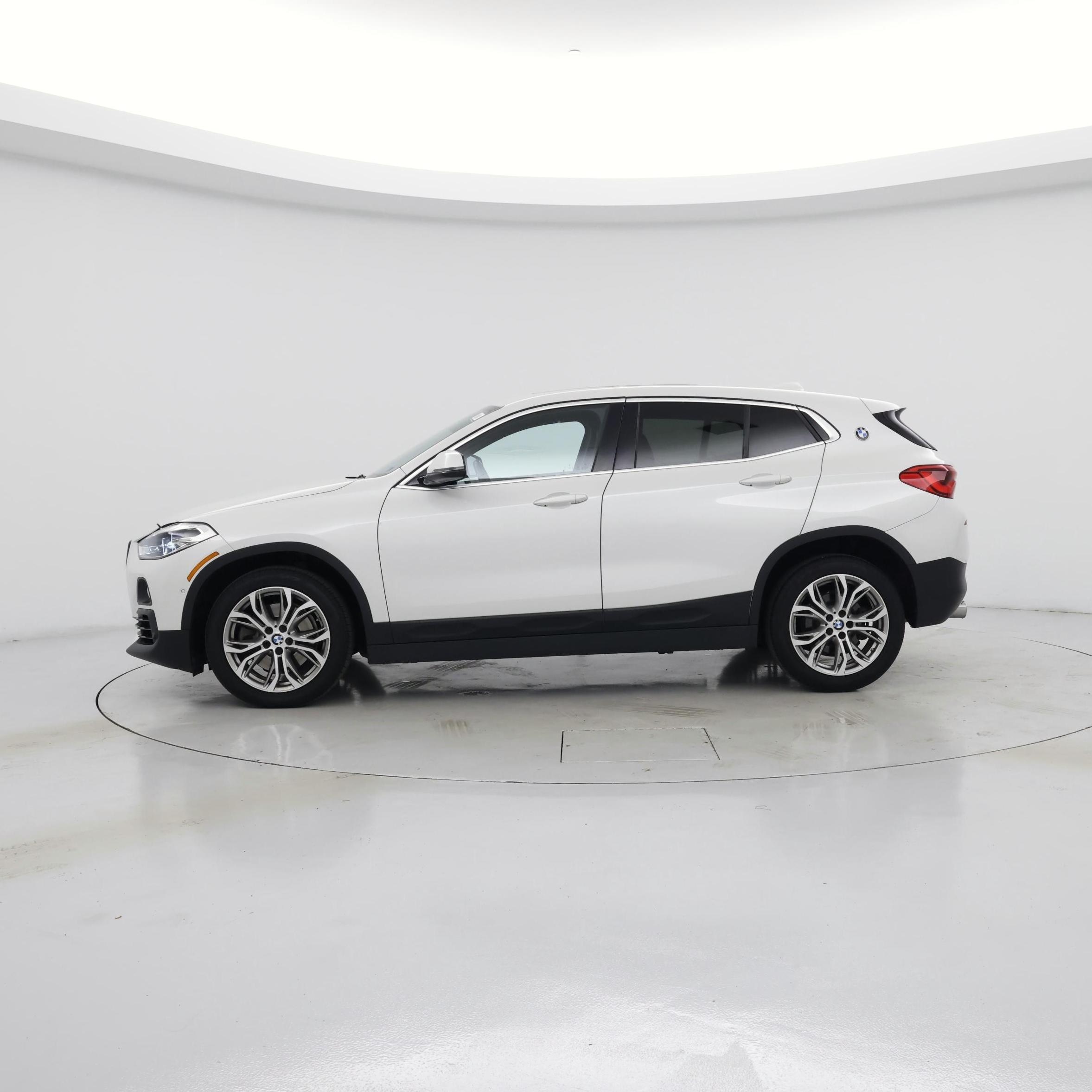 Thumbnail: 2020 BMW X2 - 3