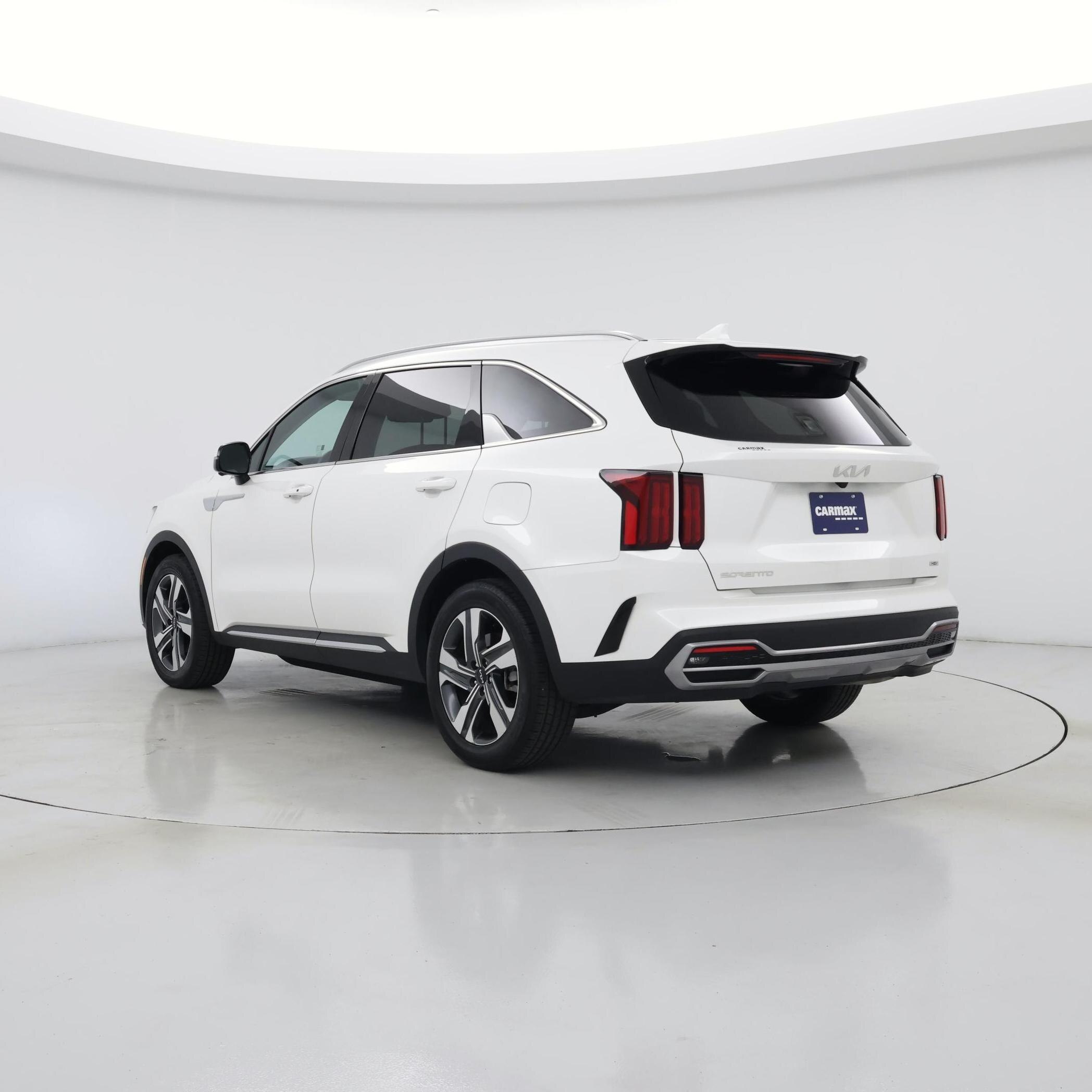 Thumbnail: 2023 Kia Sorento - 2