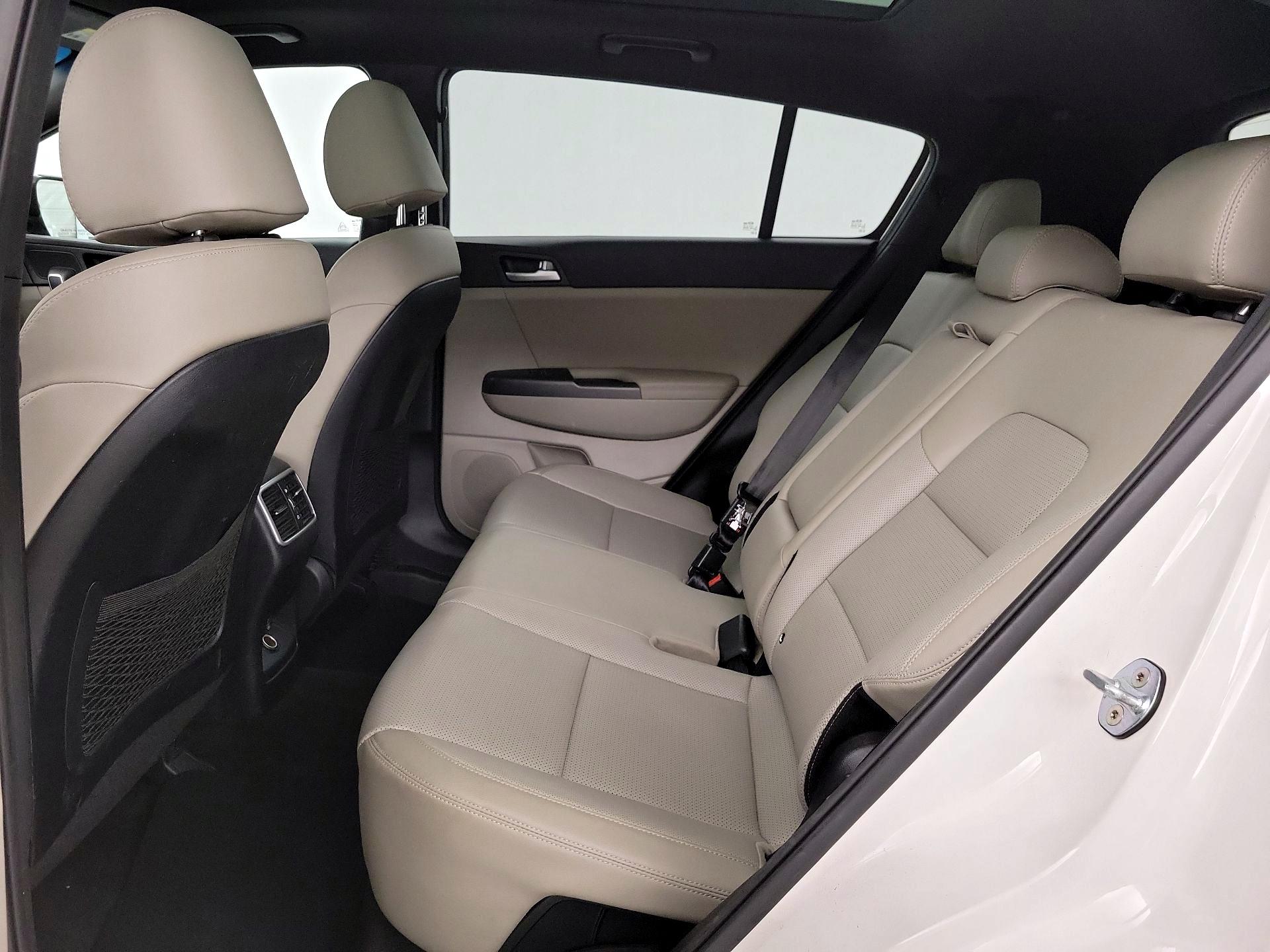 Thumbnail: 2021 Kia Sportage - 20