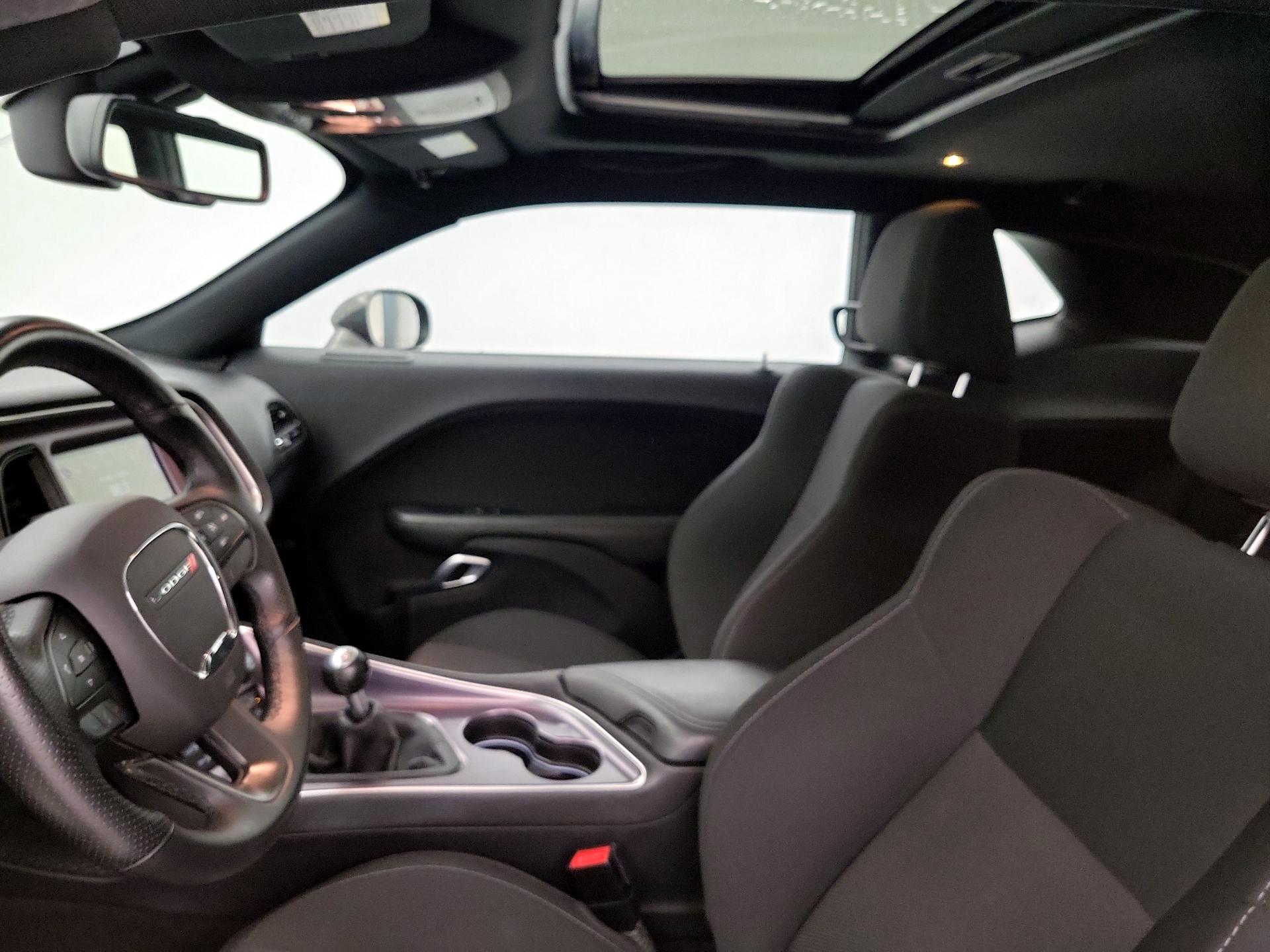 Thumbnail: 2016 Dodge Challenger - 19