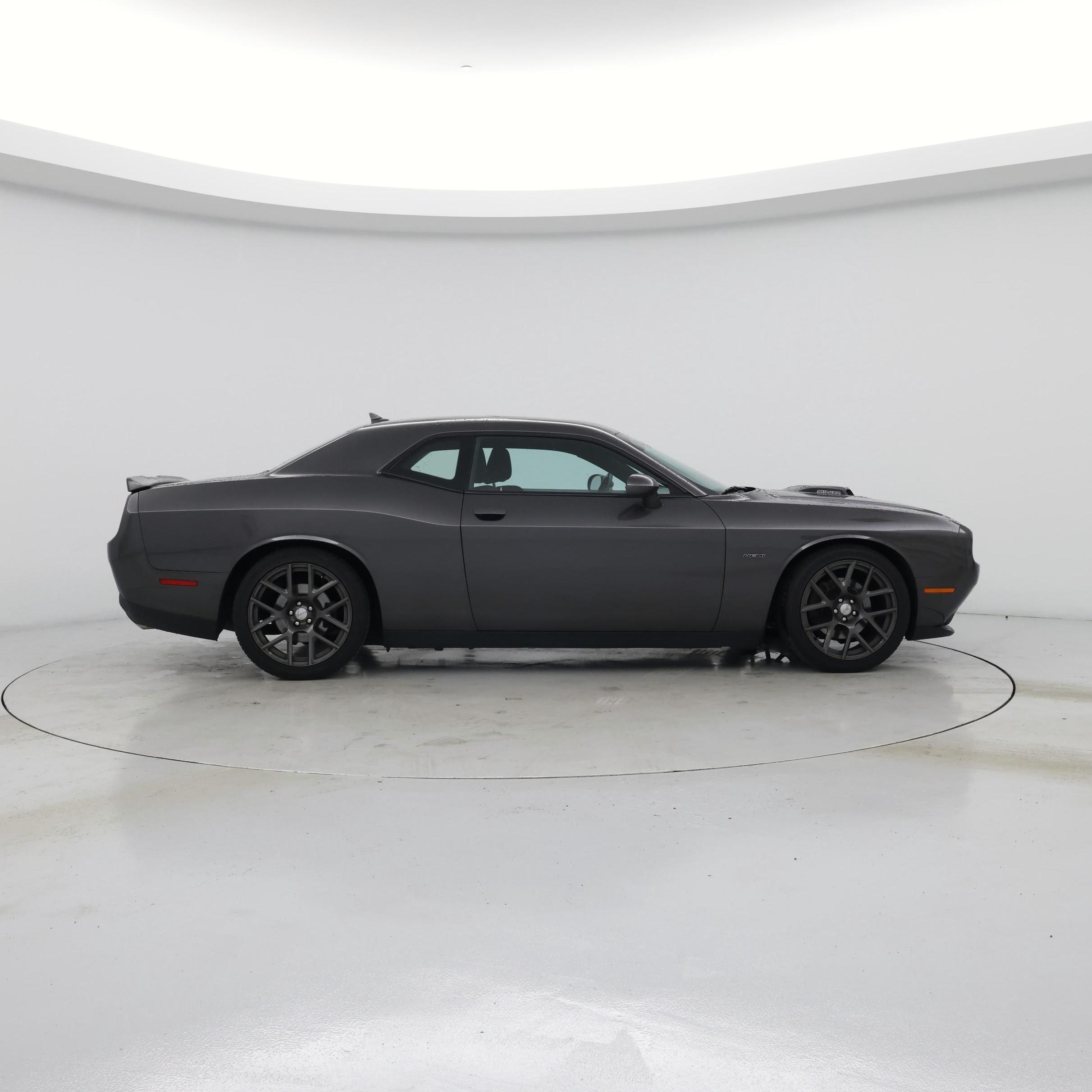 Thumbnail: 2016 Dodge Challenger - 7