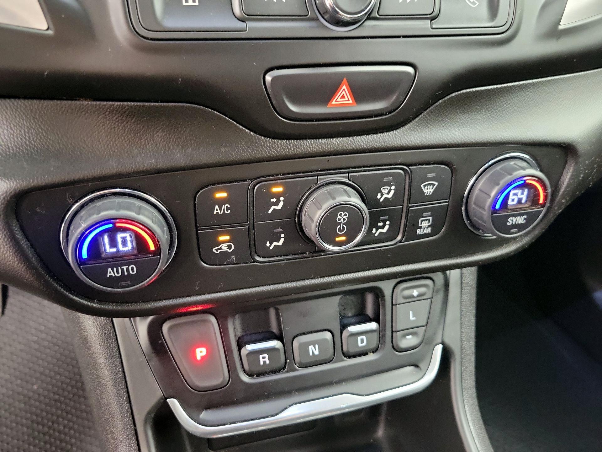 Thumbnail: 2021 GMC Terrain - 16