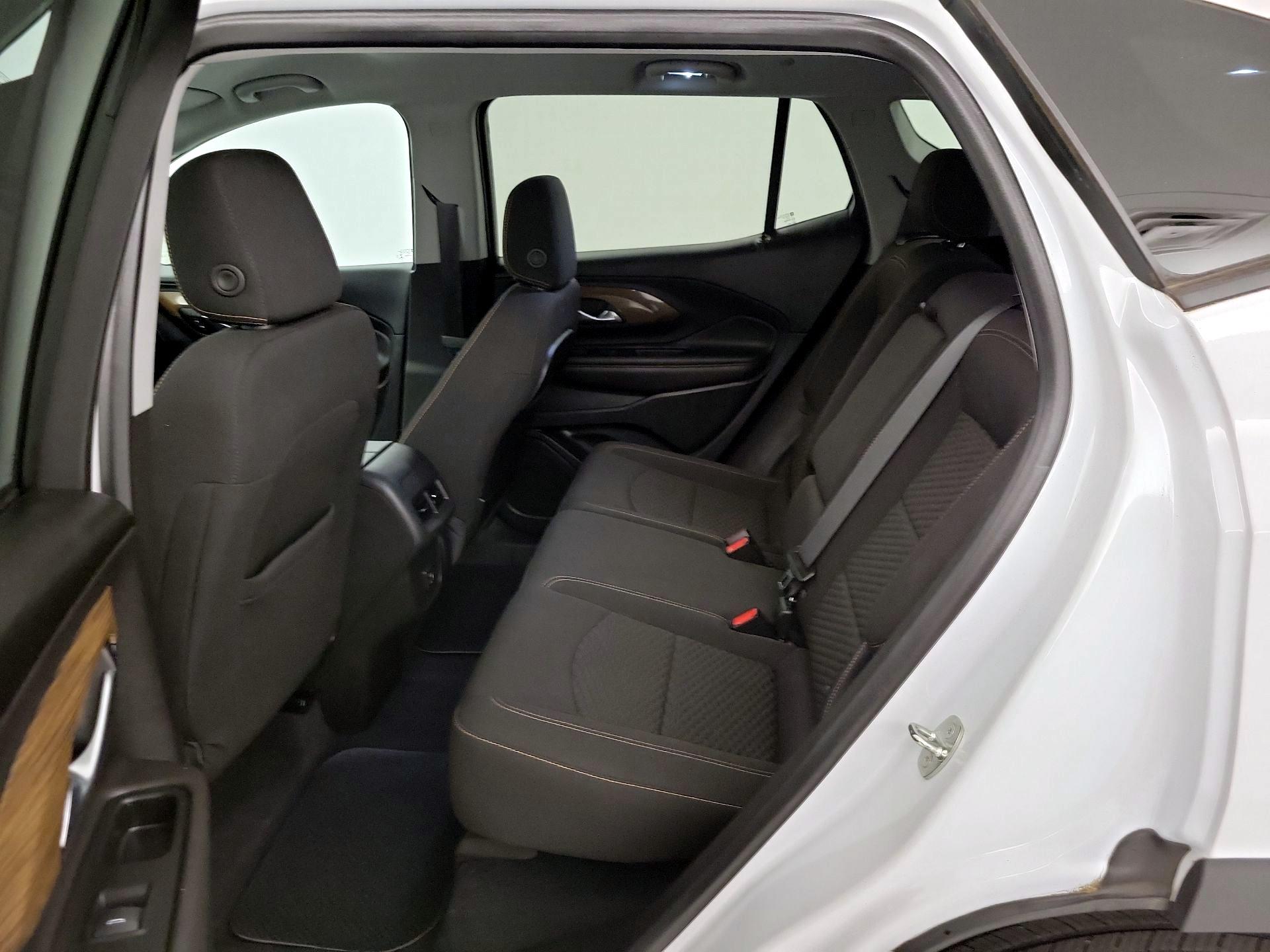 Thumbnail: 2021 GMC Terrain - 19