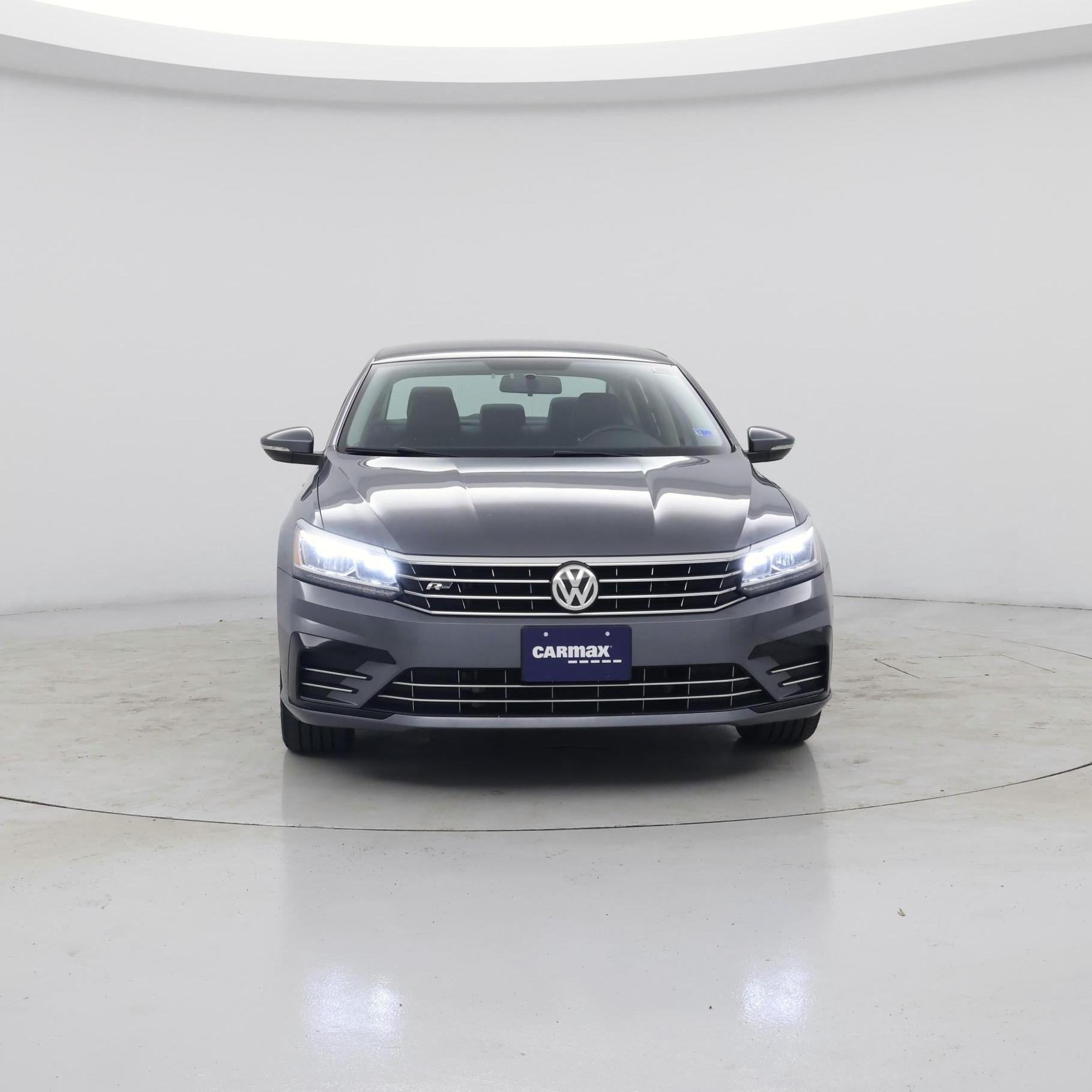 Thumbnail: 2018 Volkswagen Passat - 5