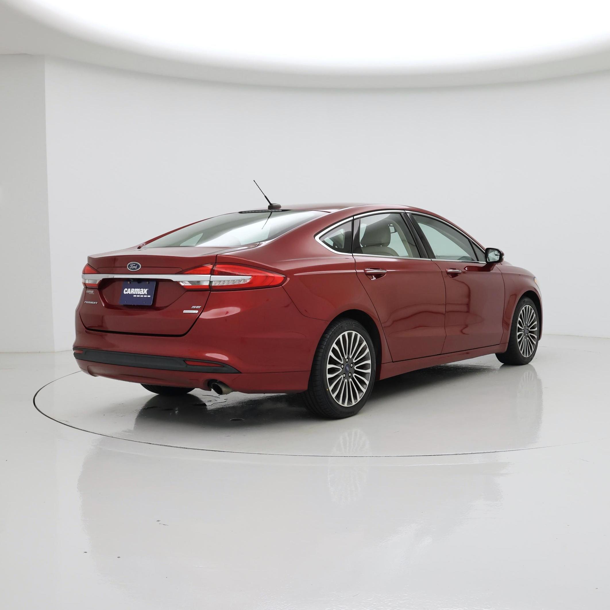 Thumbnail: 2017 Ford Fusion - 8