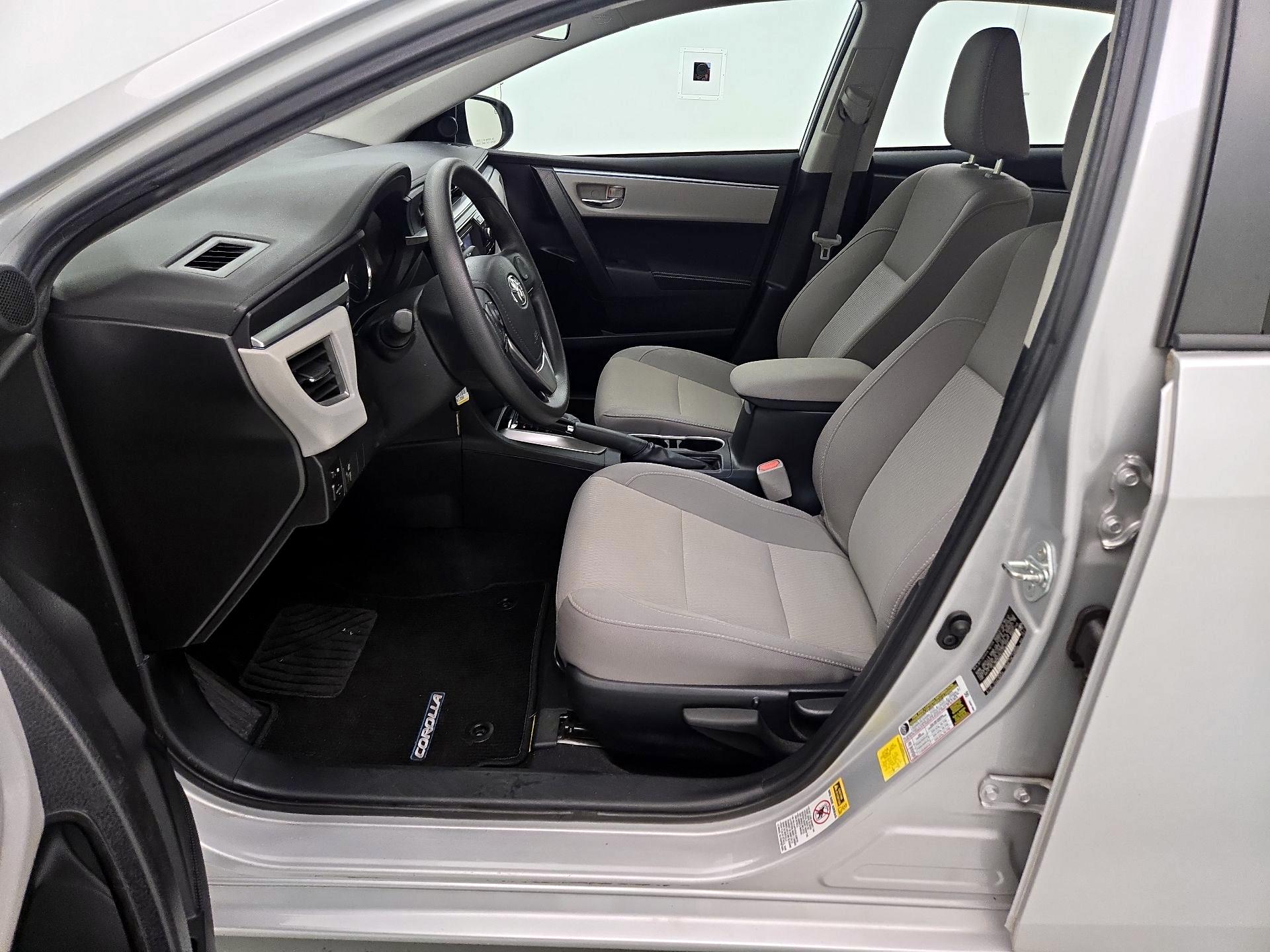Thumbnail: 2015 Toyota Corolla - 11