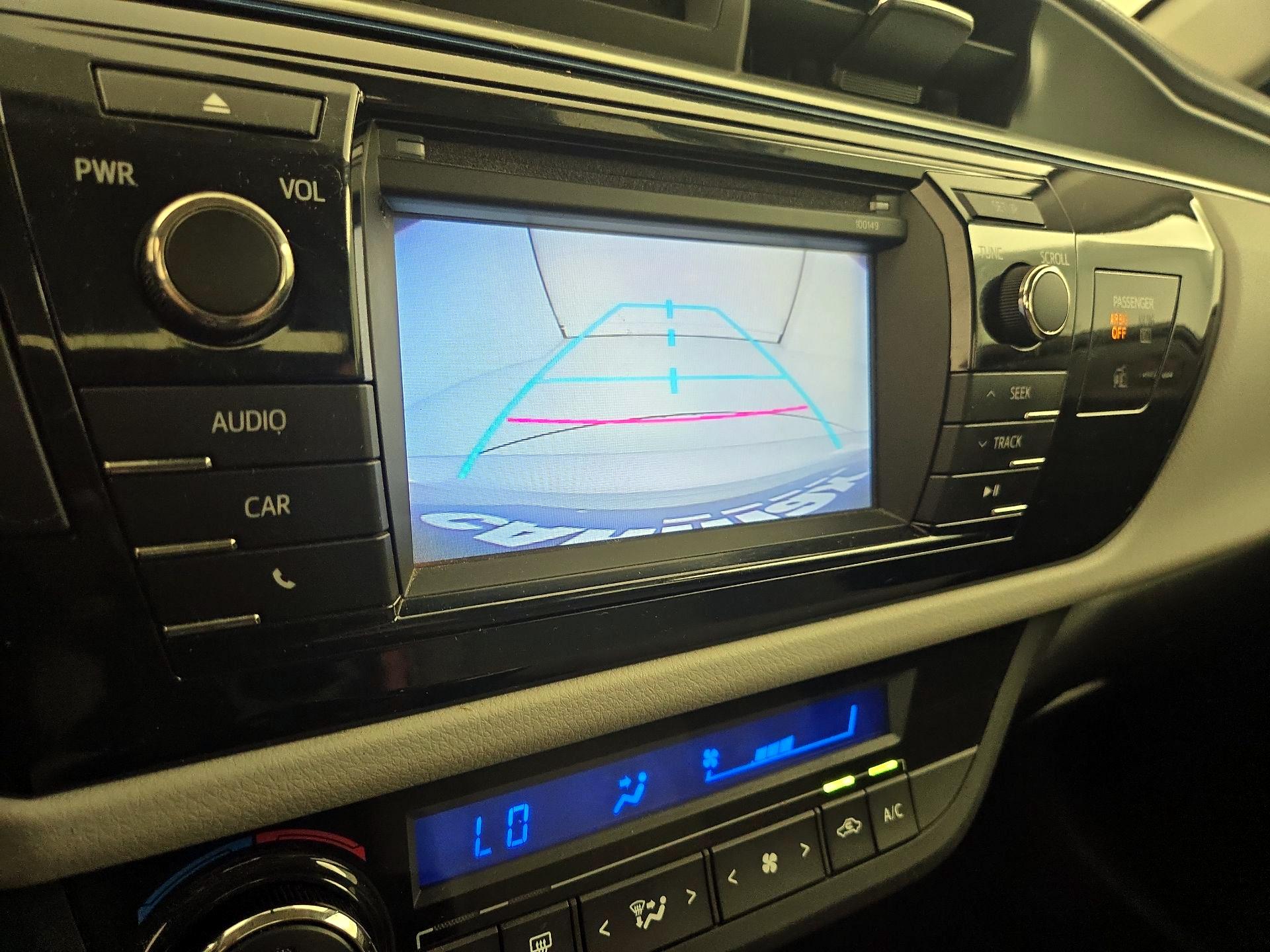 Thumbnail: 2015 Toyota Corolla - 14