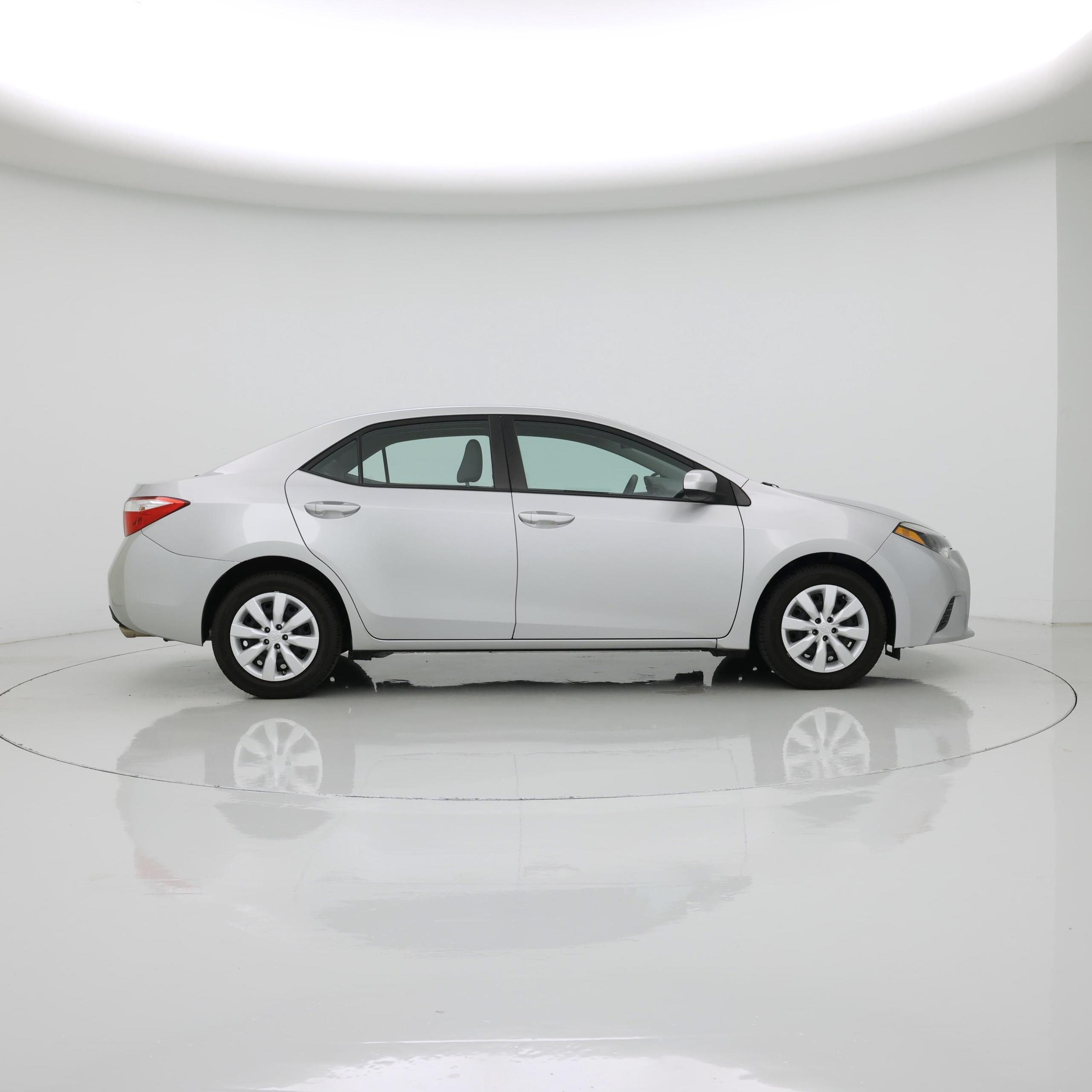 Thumbnail: 2015 Toyota Corolla - 7