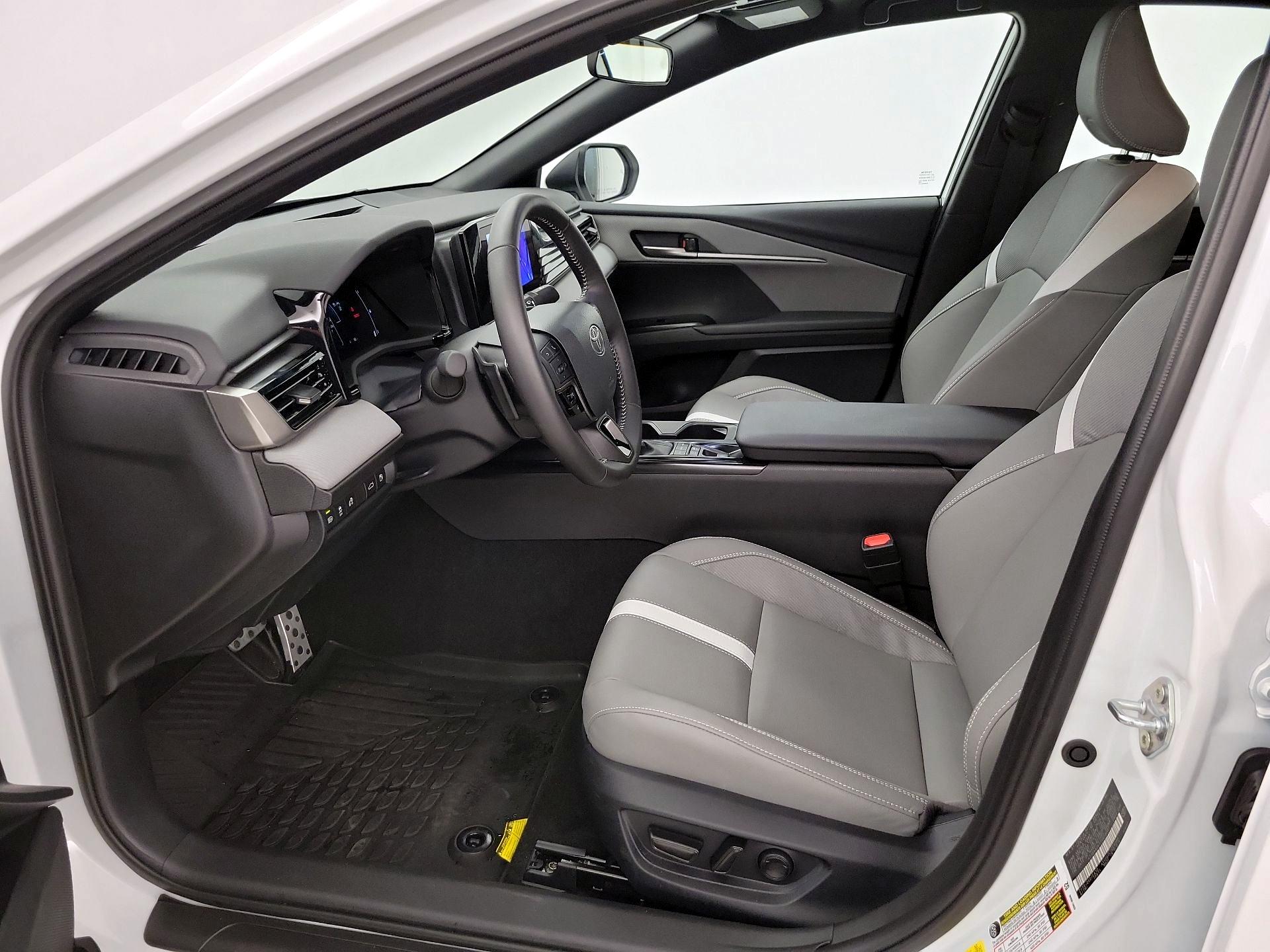 Thumbnail: 2026 Toyota Camry - 11