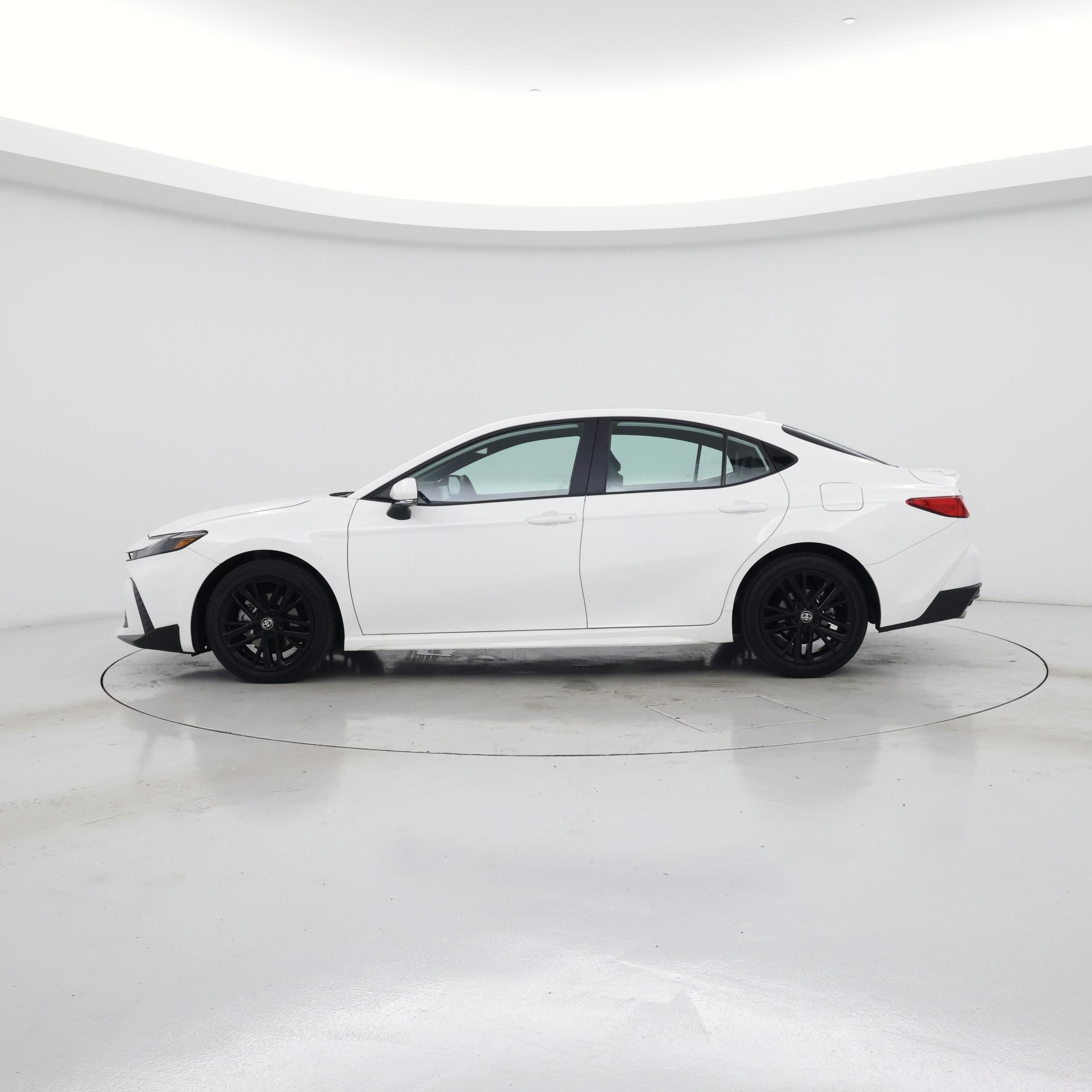 Thumbnail: 2026 Toyota Camry - 3