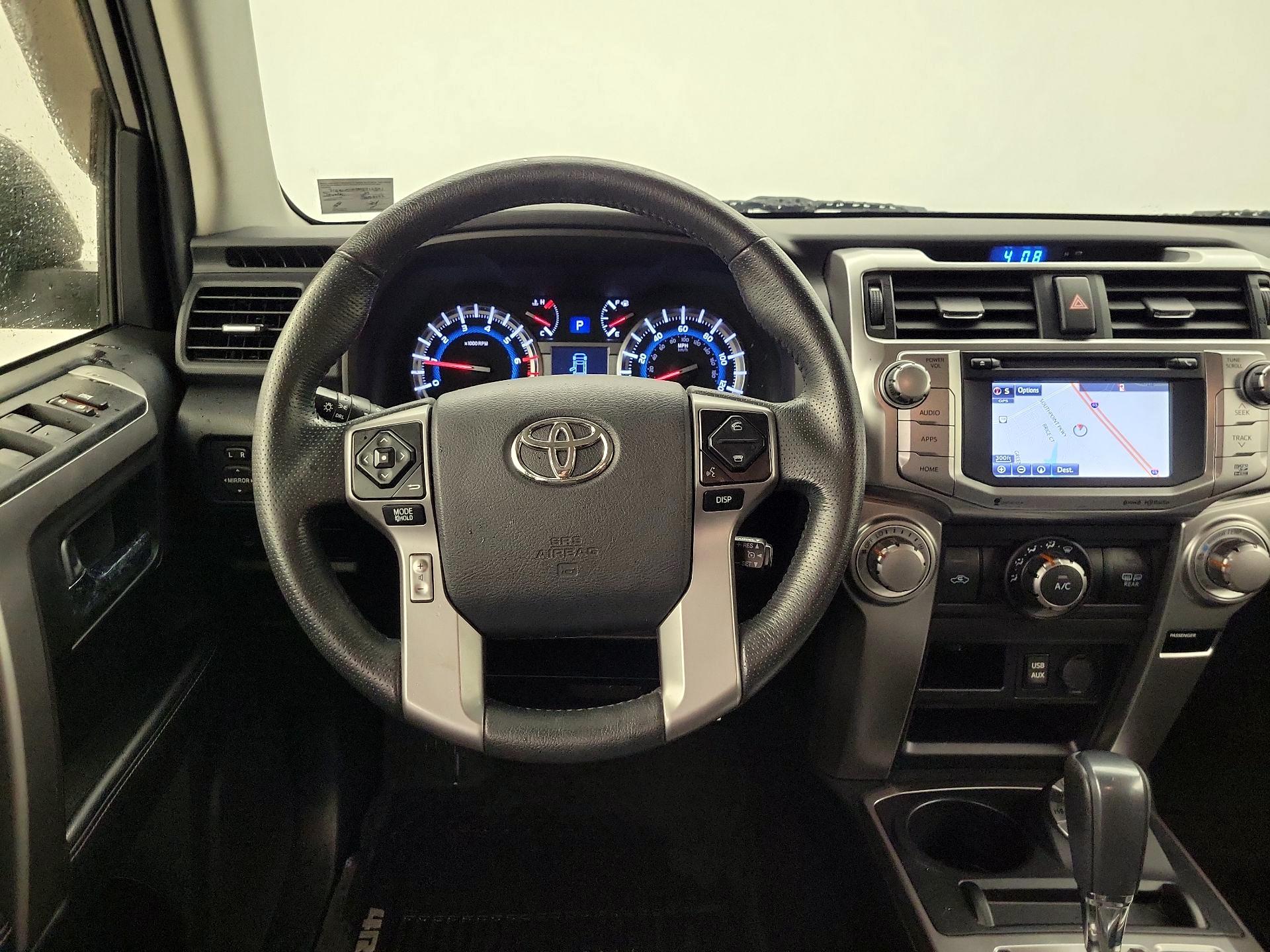 Thumbnail: 2019 Toyota 4Runner - 10