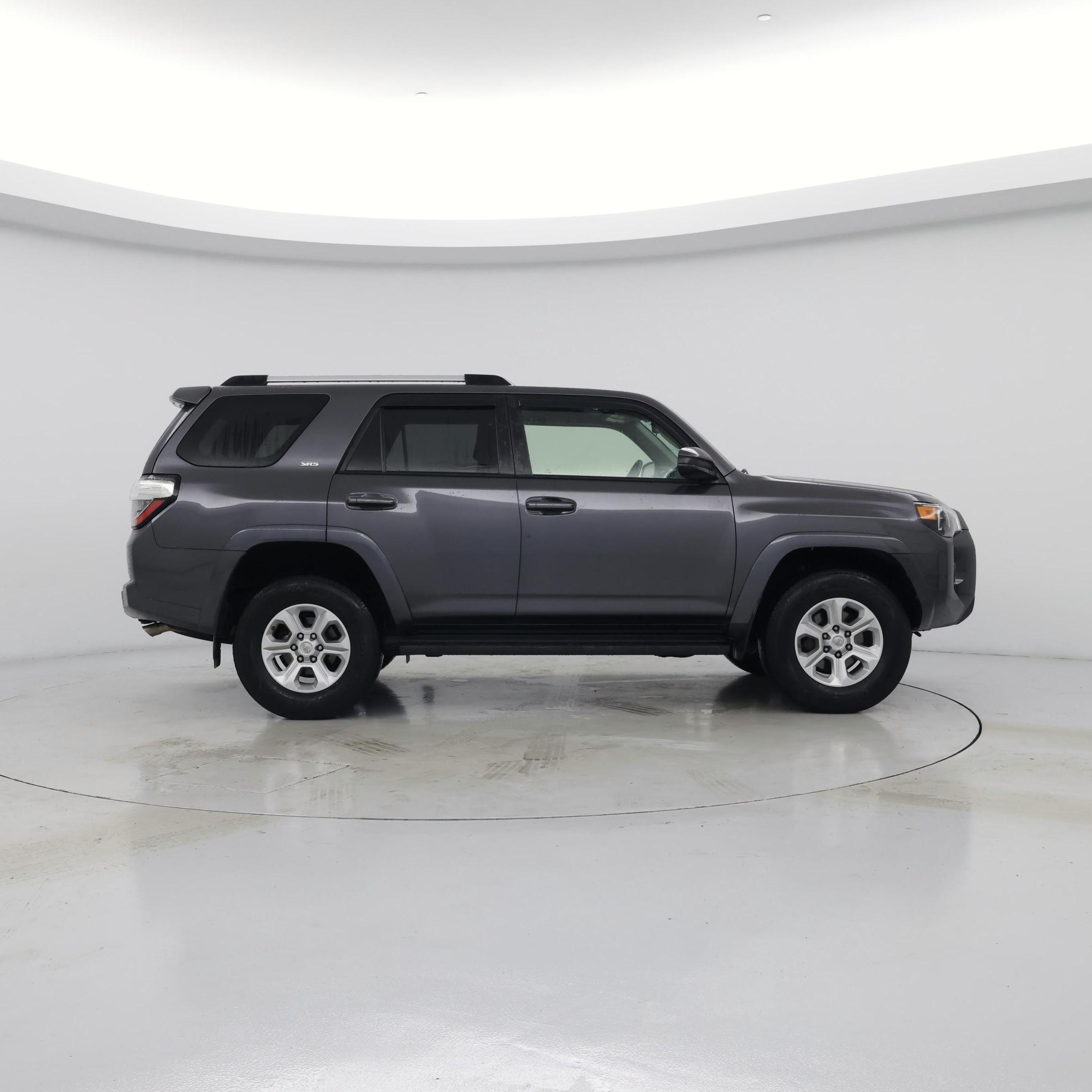 Thumbnail: 2019 Toyota 4Runner - 7
