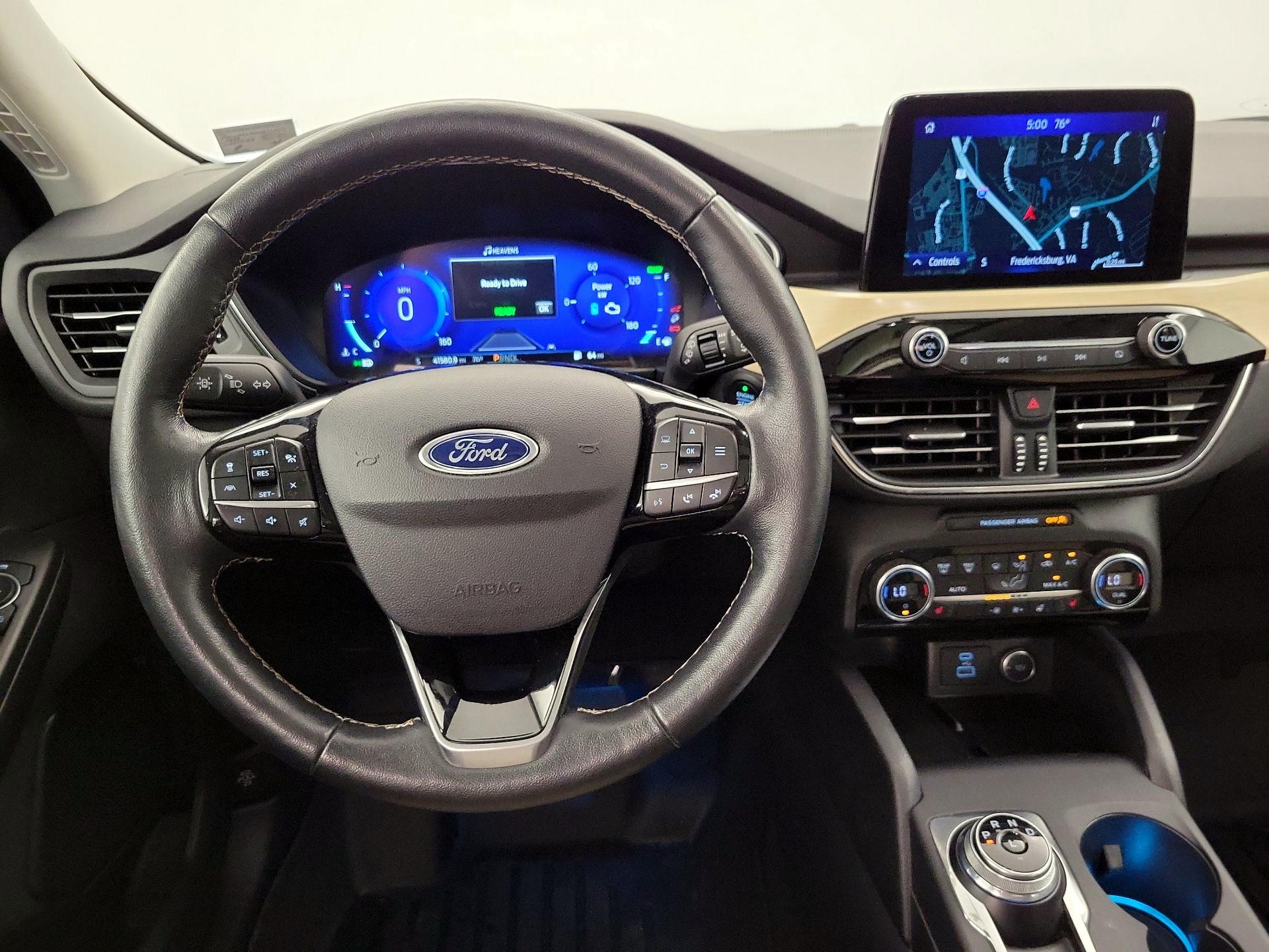 Thumbnail: 2021 Ford Escape - 10