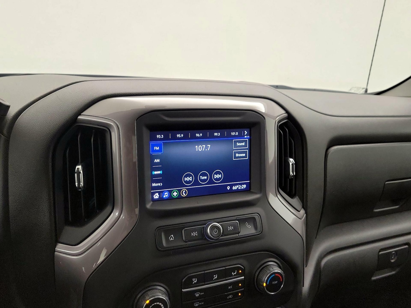 2021 Chevrolet Silverado 1500 Custom - Photo 16