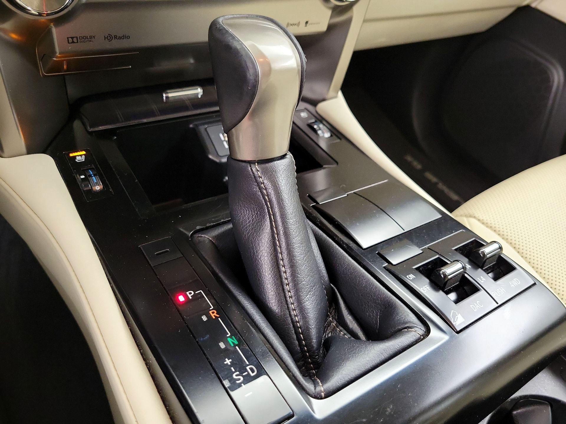 Thumbnail: 2021 Lexus GX - 18