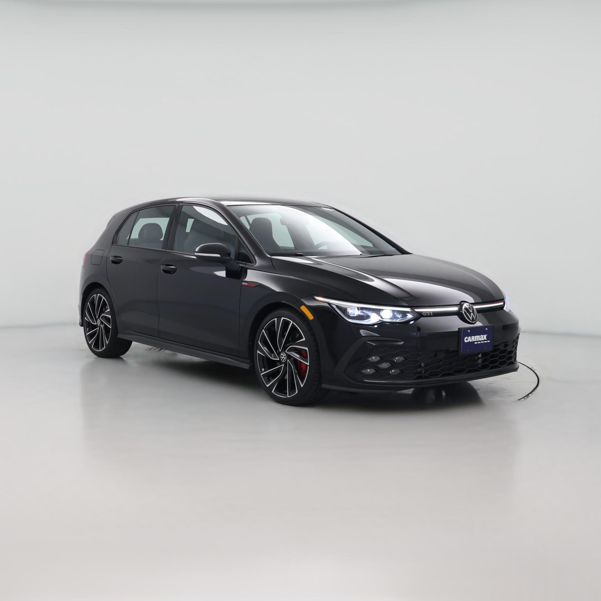 Thumbnail: 2022 Volkswagen Golf - 1